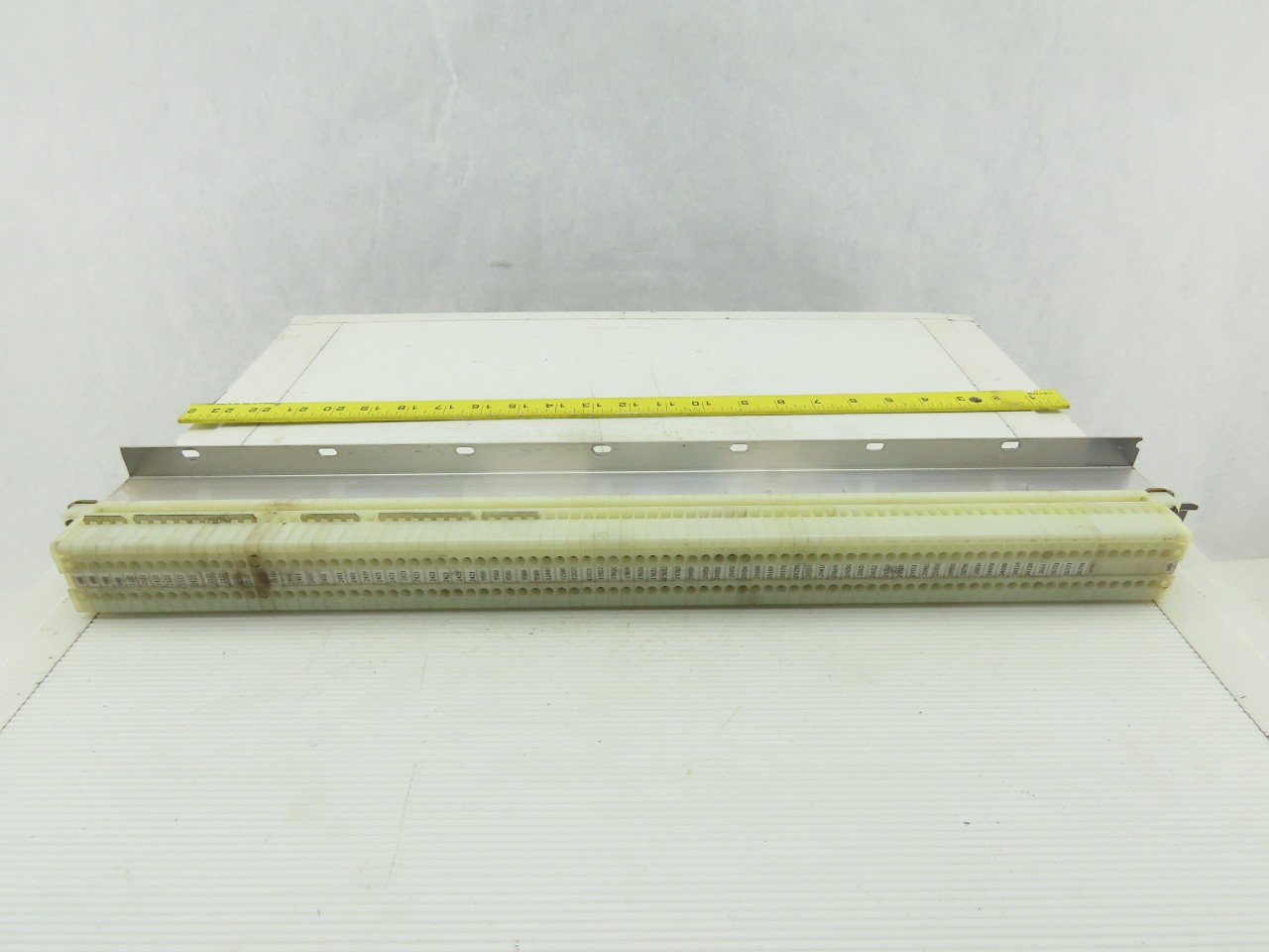 Allen Bradley 1492-H DIN Rail Mount Terminal Blocks/Strip Lot Of 85