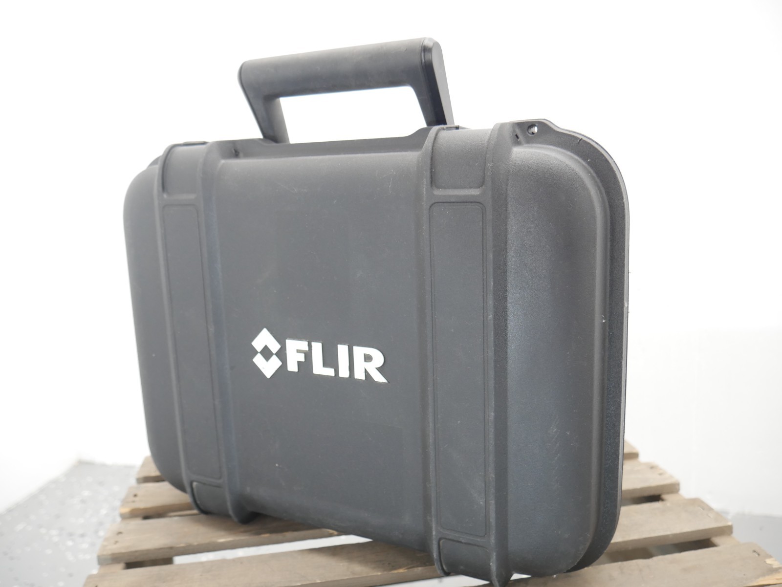 Flir E6 Thermal Camera- FREE SHIPPING!!
