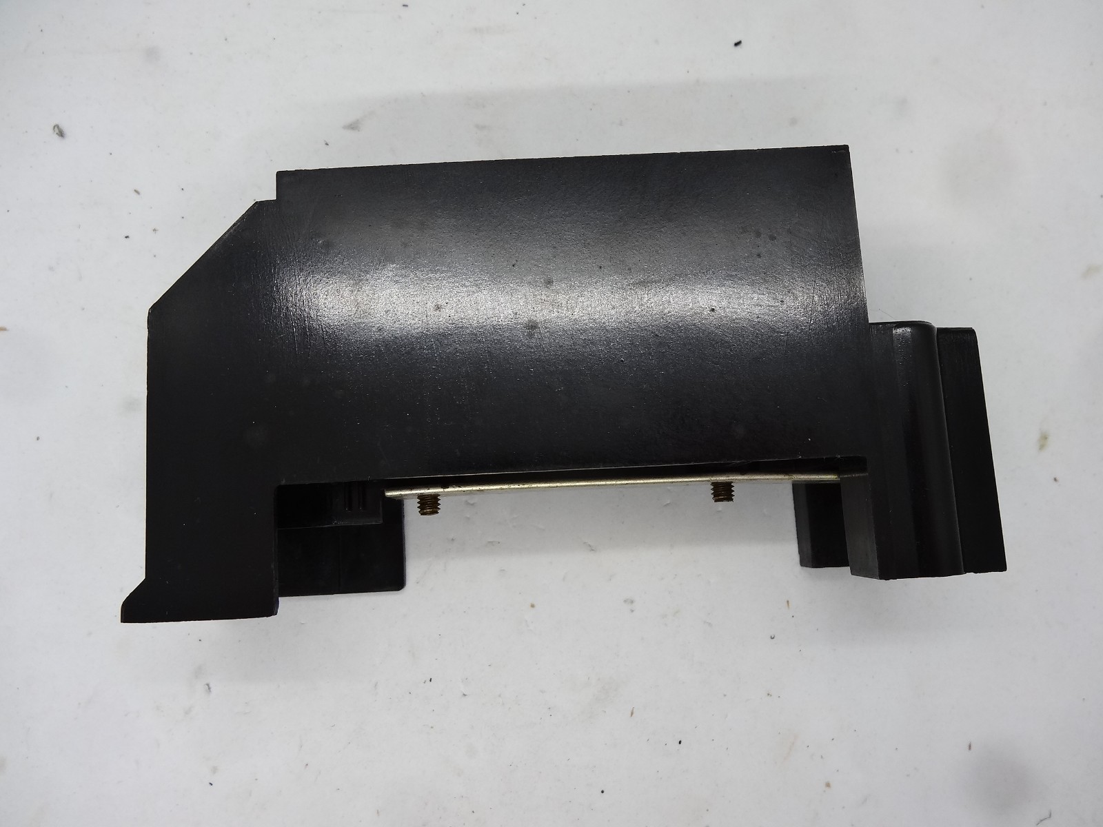 Walker 1763 120V/240V Rated 15, 20, 25, and 30 Amp Screw-In Fuse Holder Block