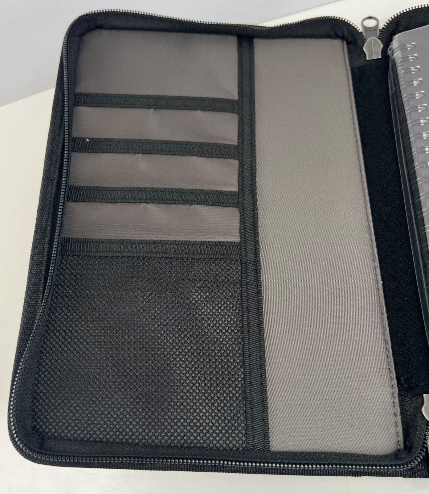 Diodrio Zipper Journal Organizer with A5 Notebook Pen & Card Holder Black