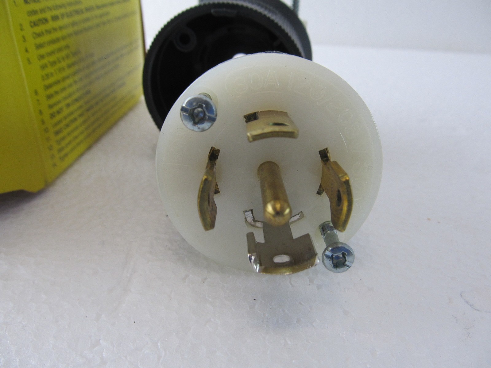 Hubbell 30A 3-Phase 120/208V AC, 4-Pole 5-Wire Grounding, L21-30P HBL2811 Plug