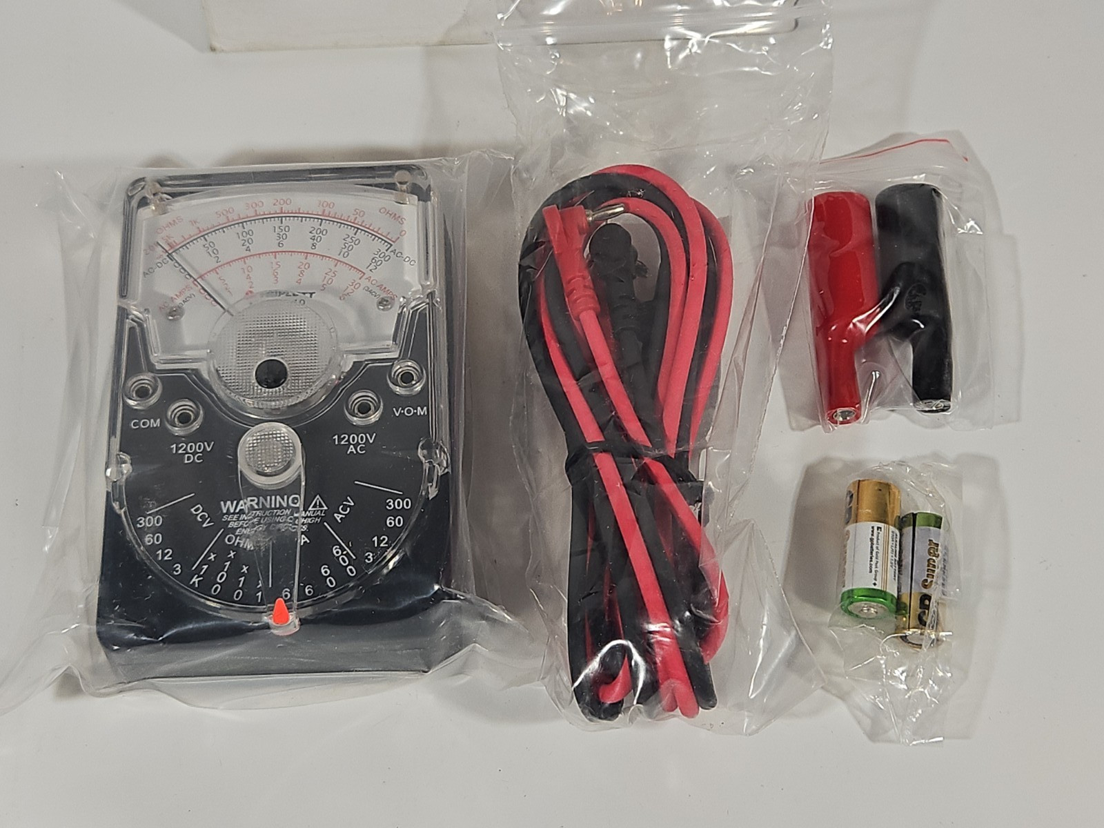 Triplett 3018 Model 310 Hand Sized Analog VOM Multimeter – AC/DC Voltage Type 9