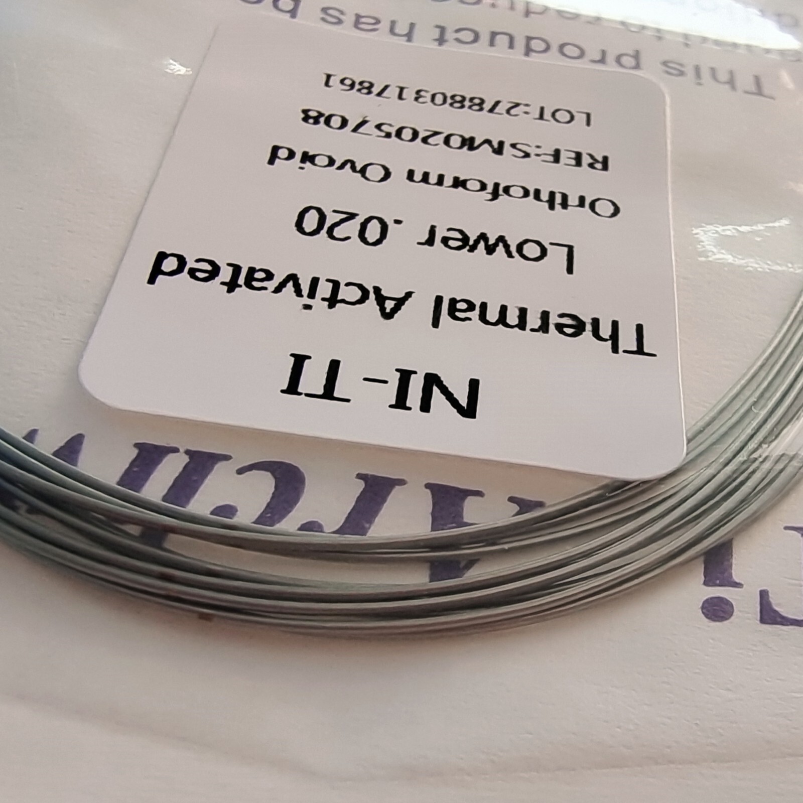 Dental Orthodontic Heat Thermal Activated NITI Arch Wires Ovoid Round Wire