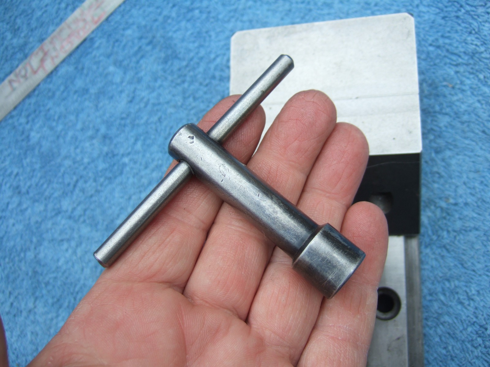 HERMANN SCHMIDT USED V0-4 GRIND VISE W/WRENCH TOOLMAKER MACHINIST INSPECTION #H