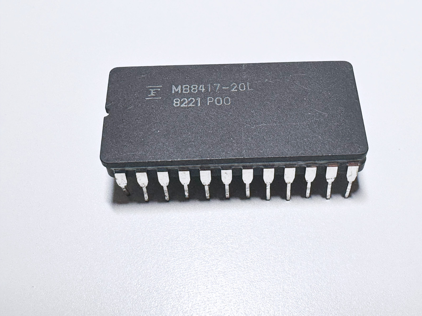 1X MB8417-20L Fujitsu Static RAM 16K SRAM 2Kx8bit Memory IC 200ns Ceramic CDIP24