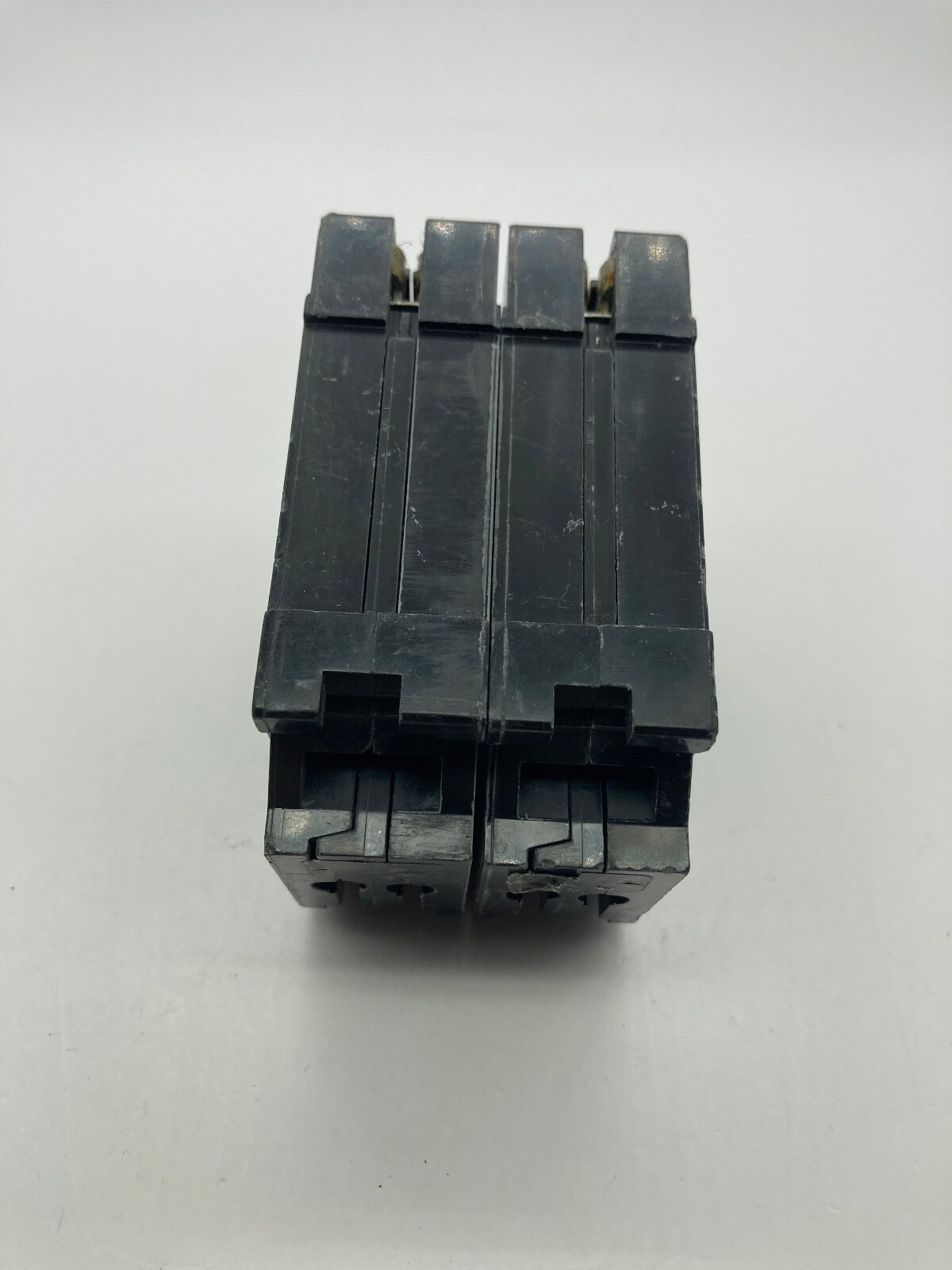 Homeline HOMT230230 Quad 2 2 Pole 30 Amp 120 240V Plug In Tandem Circuit Breaker