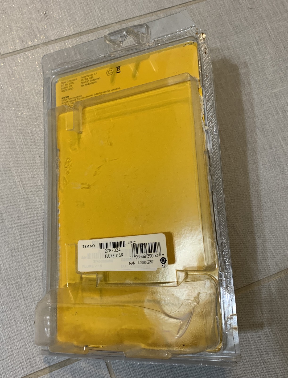 Fluke 115 Multimeter (used)