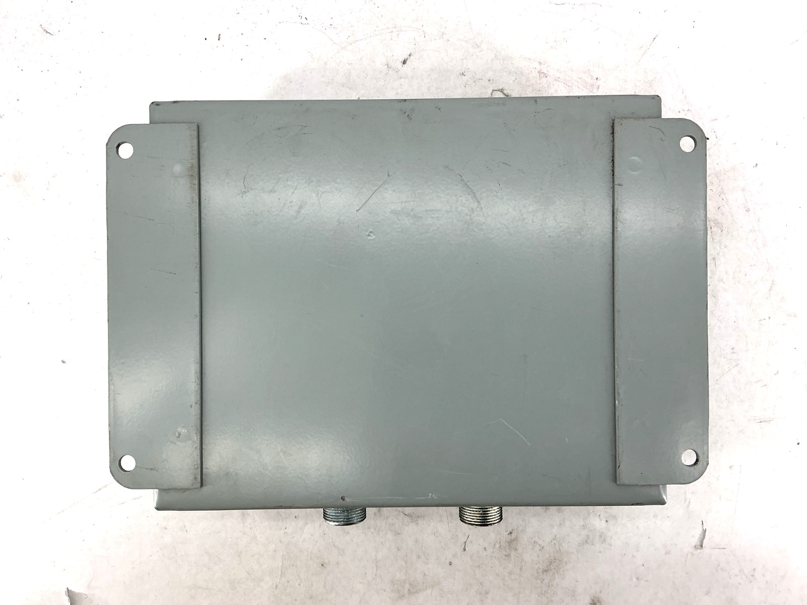 Hoffman A1008CH Junction Box Enclosure Panel Mount 10″X8″X4″ Gray 55410