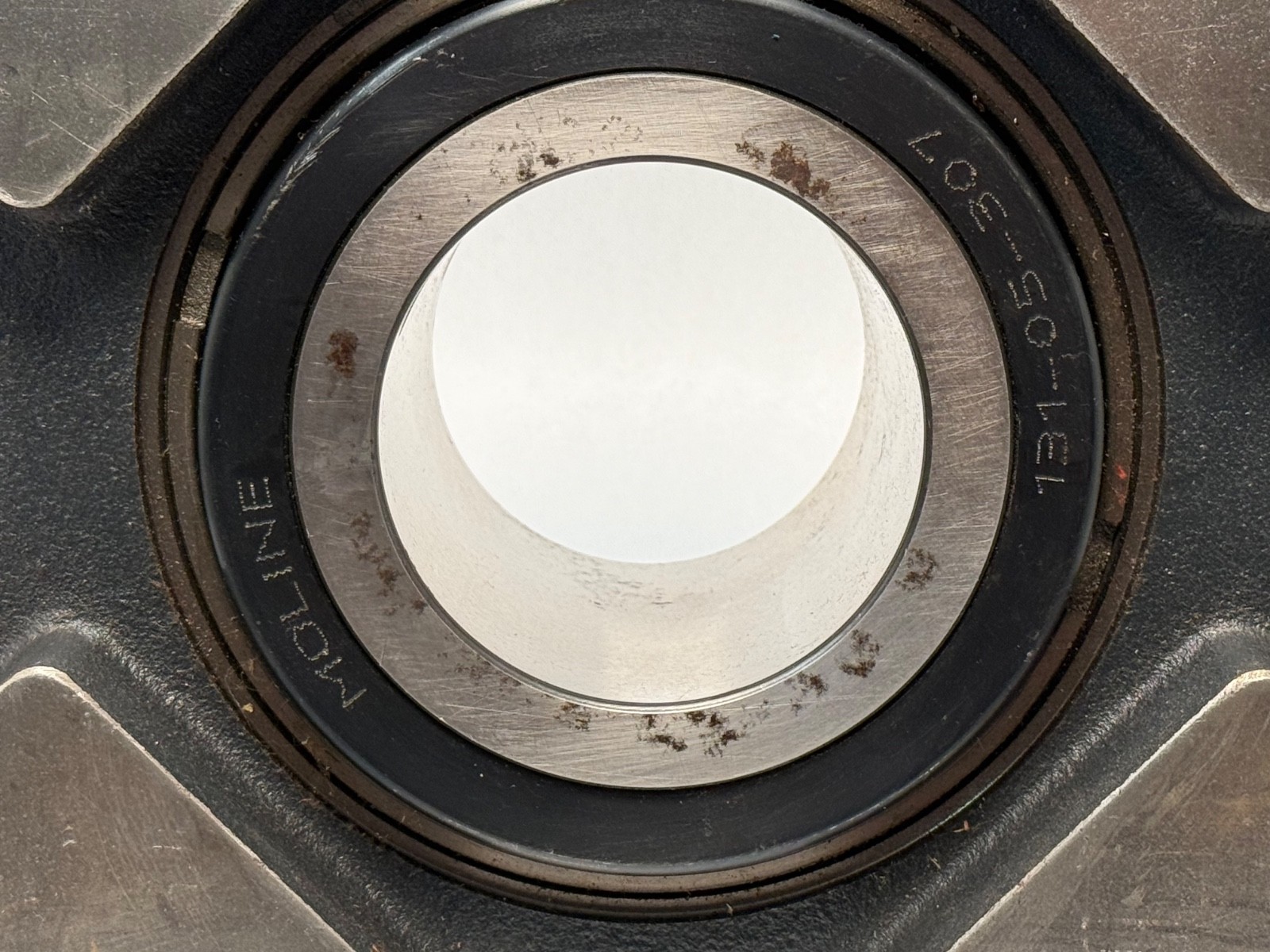 Moline 29111303D Flange Mount Bearing 3-3/16″ID Type E 131-05-307 NPE42138DE