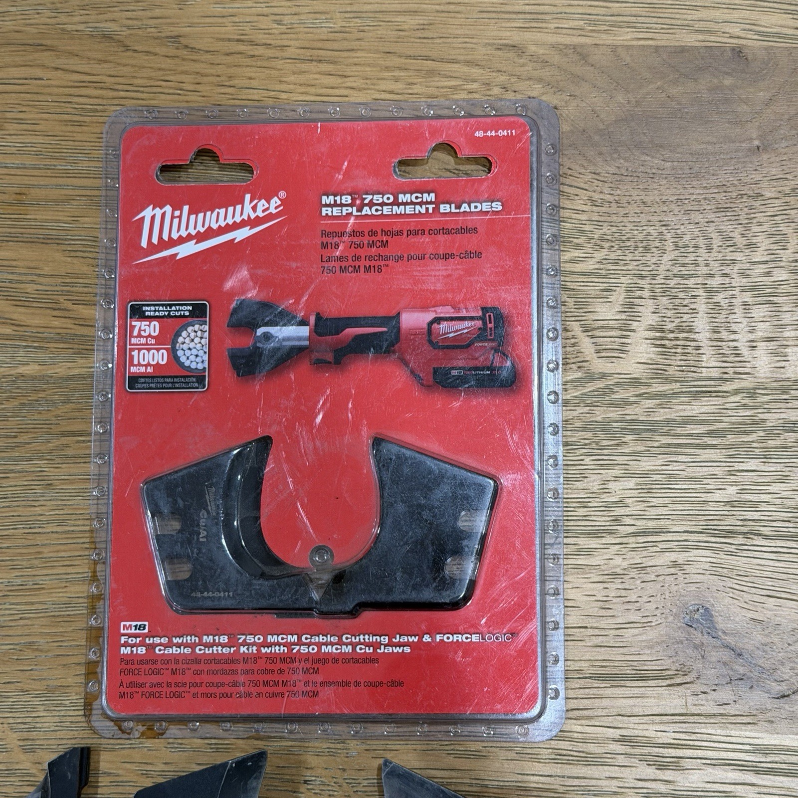Large Lot Of Milwaukee M18″ 750 MCM Cable Cutting Jaw 49-16-2772 And Extra Blade