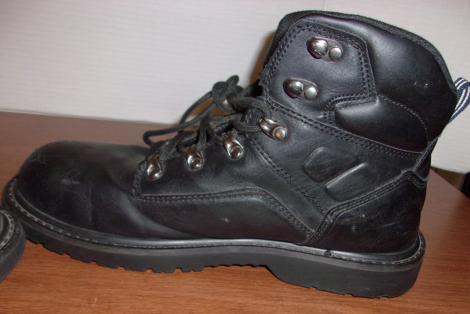 NAUTICA Lucero Men’s 10 M Black High top Lace-up Work Boots Shoes Steel Toe