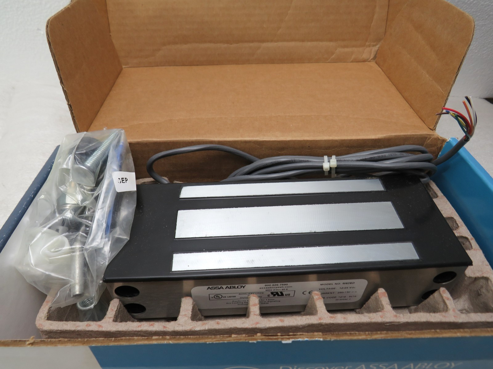 ASSA ABLOY Securitron M62BD Weatherproof 1200lb Magnetic Lock w/BondSTAT [DNC]