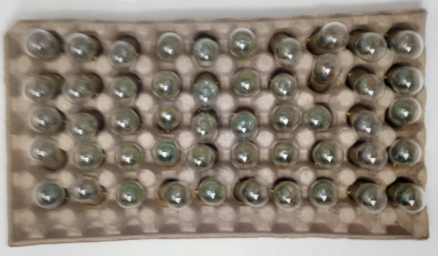 Lot of 10 – GE No. 1004 Miniature Bulbs 12.8V 0.94 Amp, BA15d B6 Made in USA