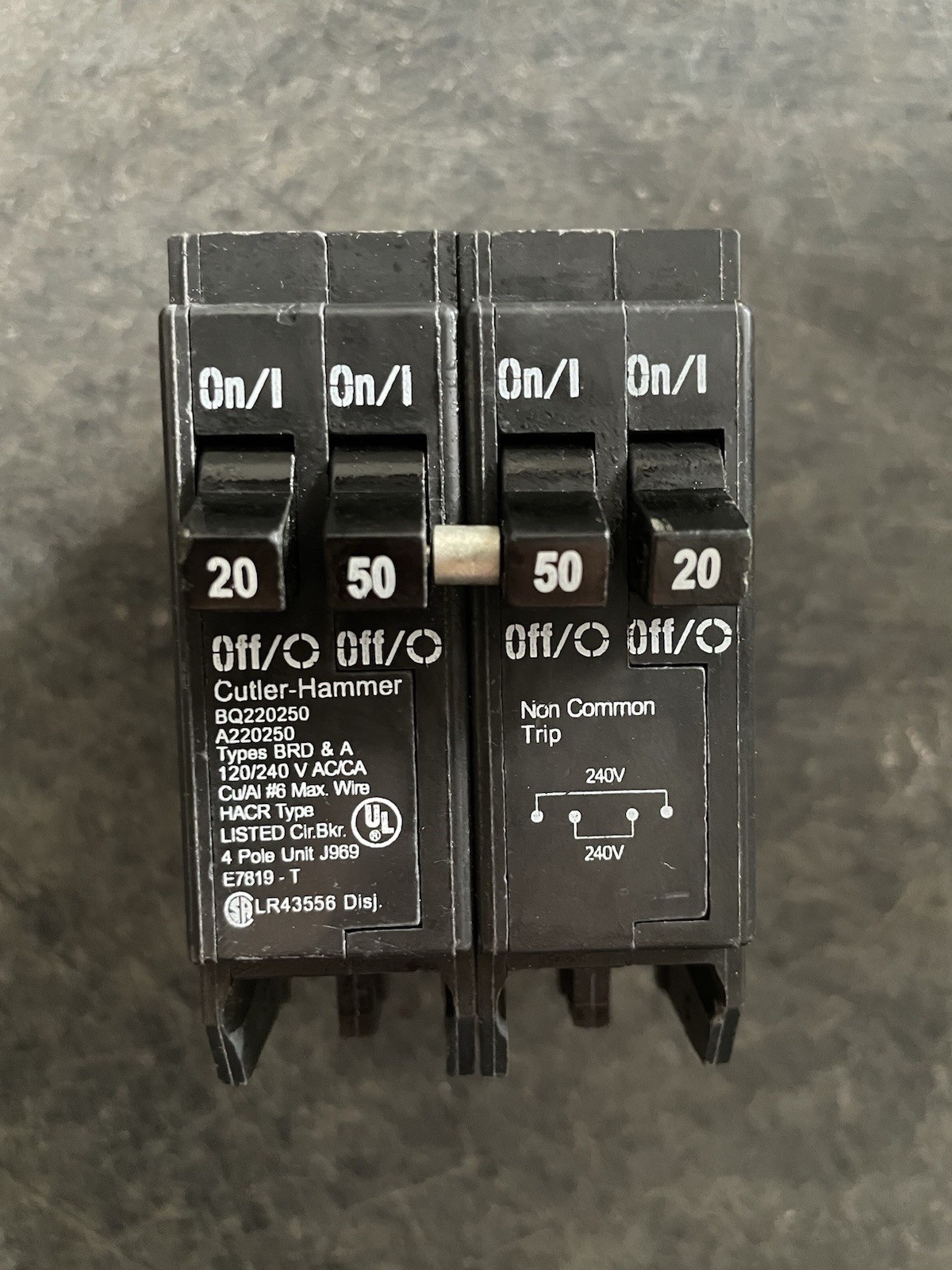 Cutler-Hammer BQ220250 20/50A 4-Pole Circuit Breaker 120/240V Non Common