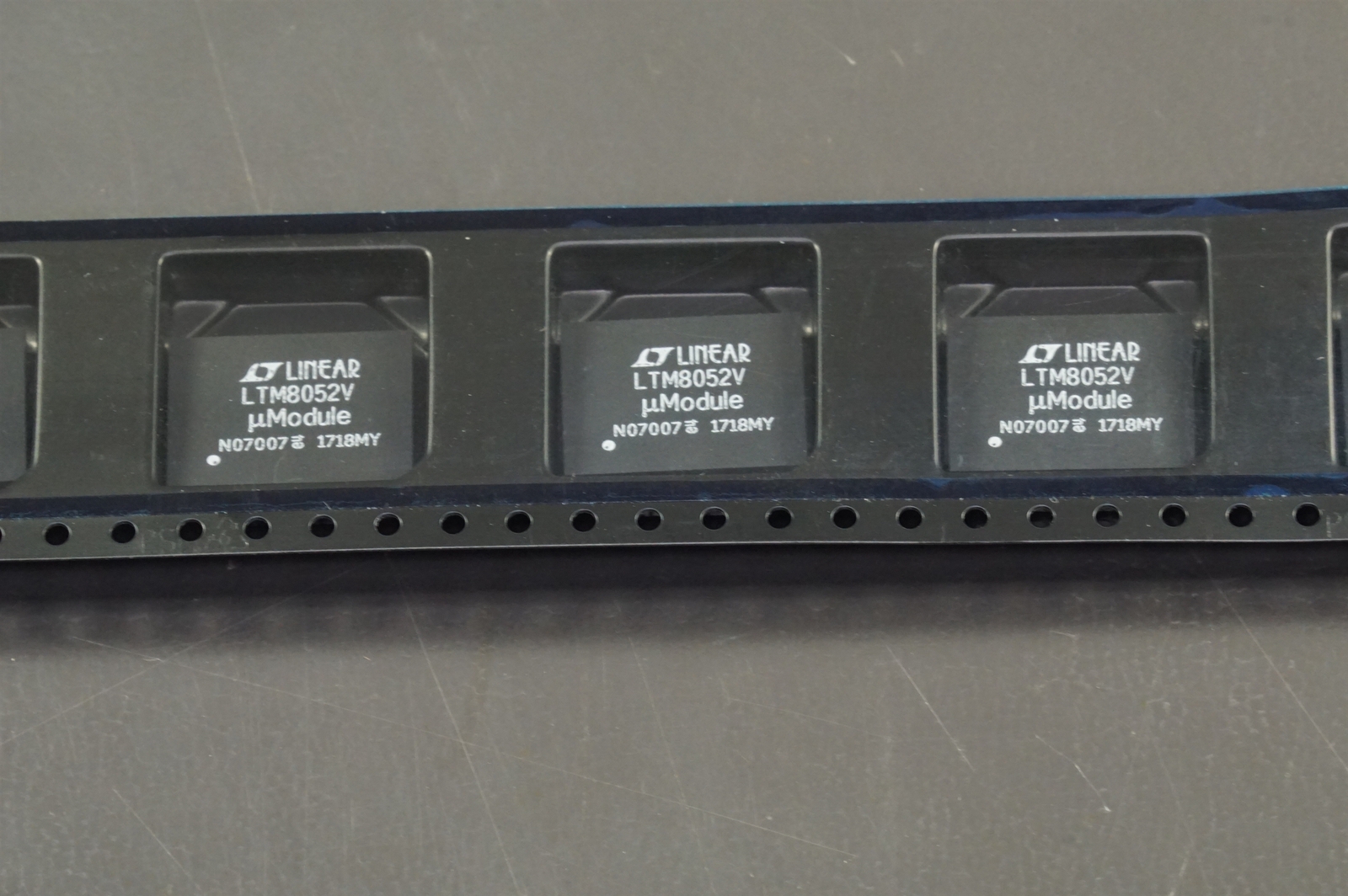 LTM8052EV#PBF Linear Technology DC DC Converter 6V-36V In 1.2V-24V Out 81Pin LGA
