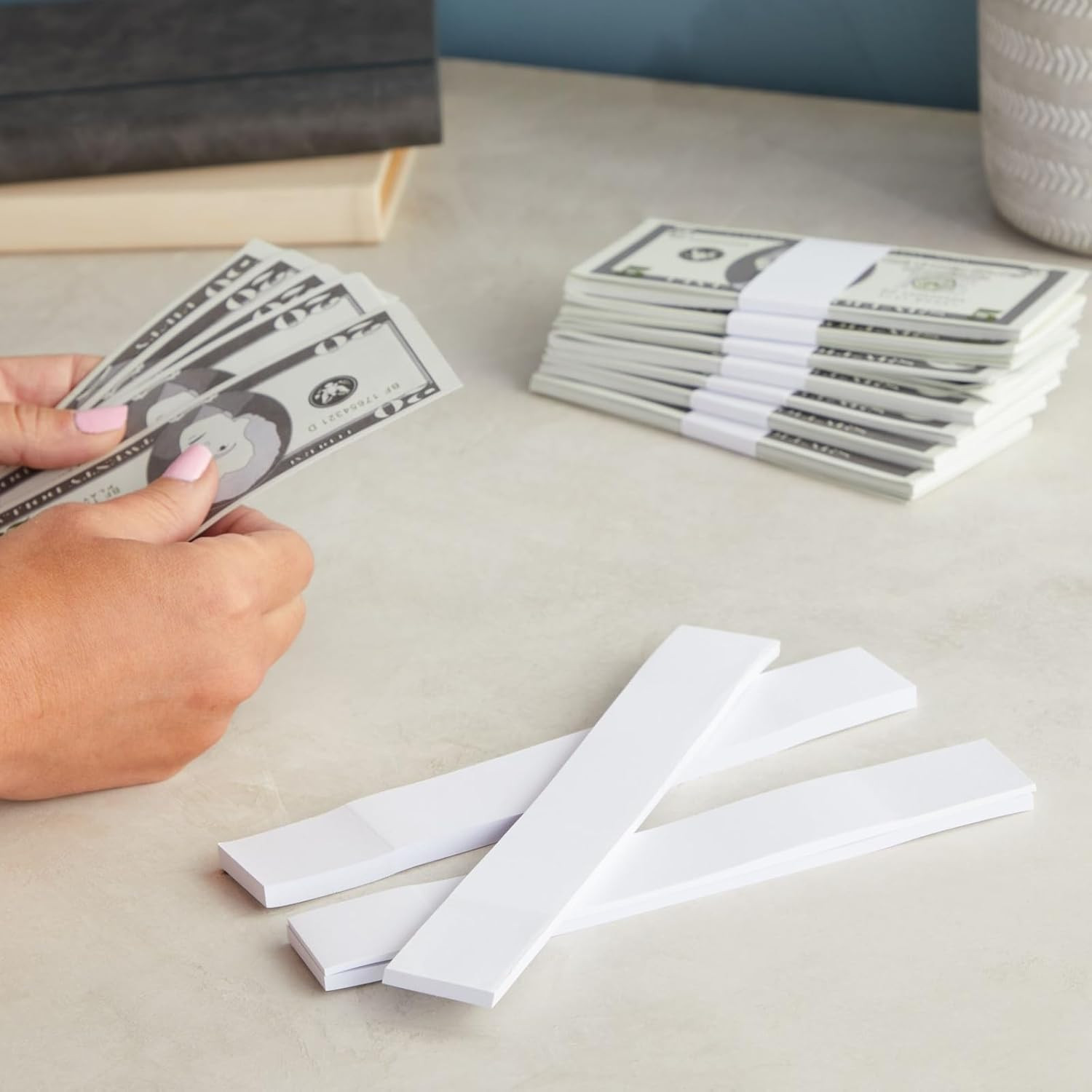 Juvale Money Bands – Secure Bundling & Cash Wrappers – Customizable Blank Curren