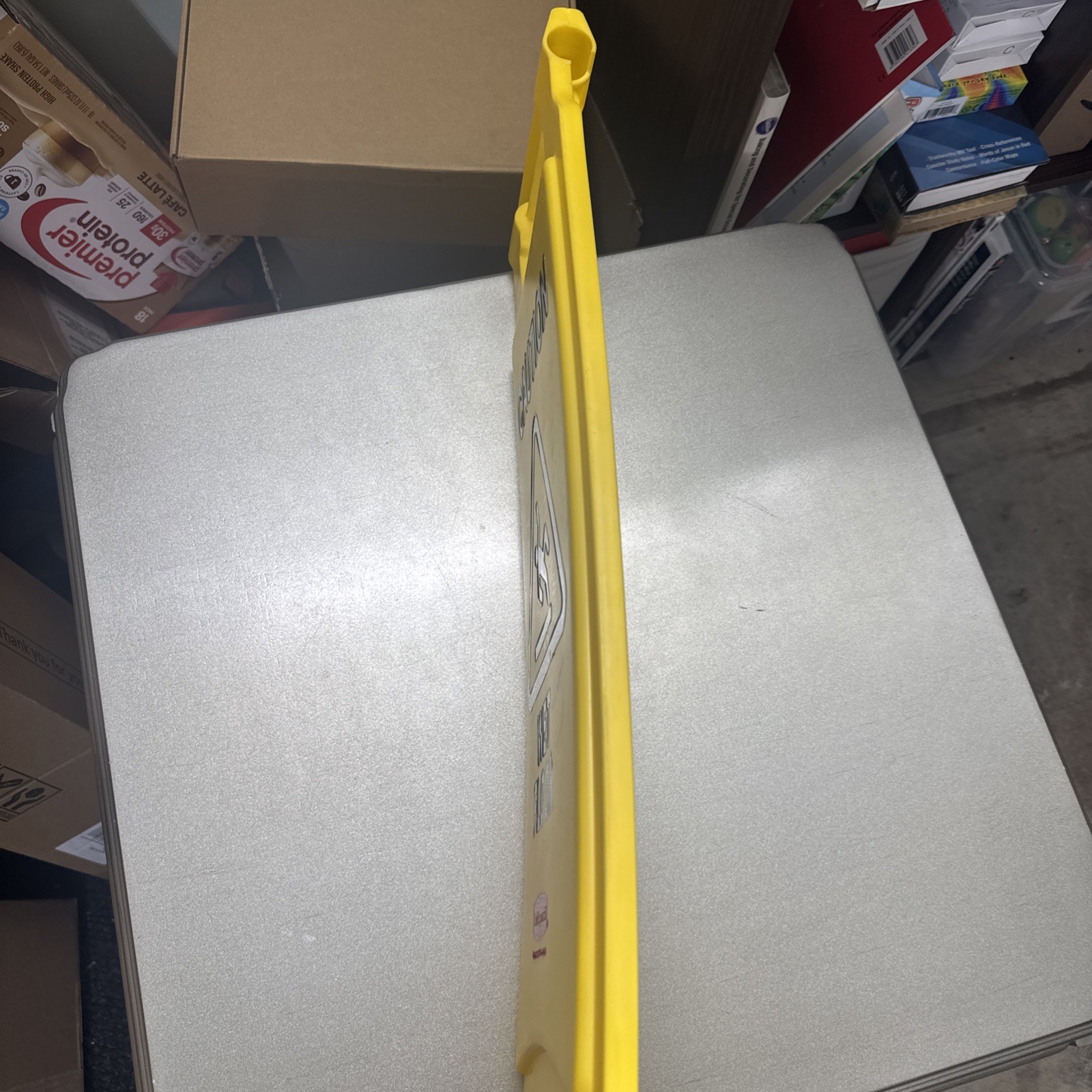 RUBBERMAID CAUTION WET FLOOR YELLOW 1 SIDED SIGN WALL DECORATION