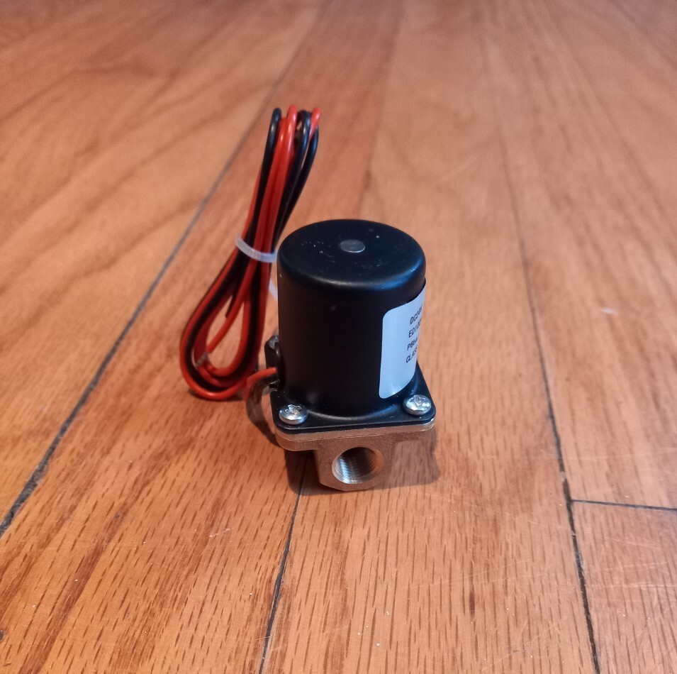 24v solenoid valve, gas, water, air, 1/8 NPT, normally closed, brass, for welder