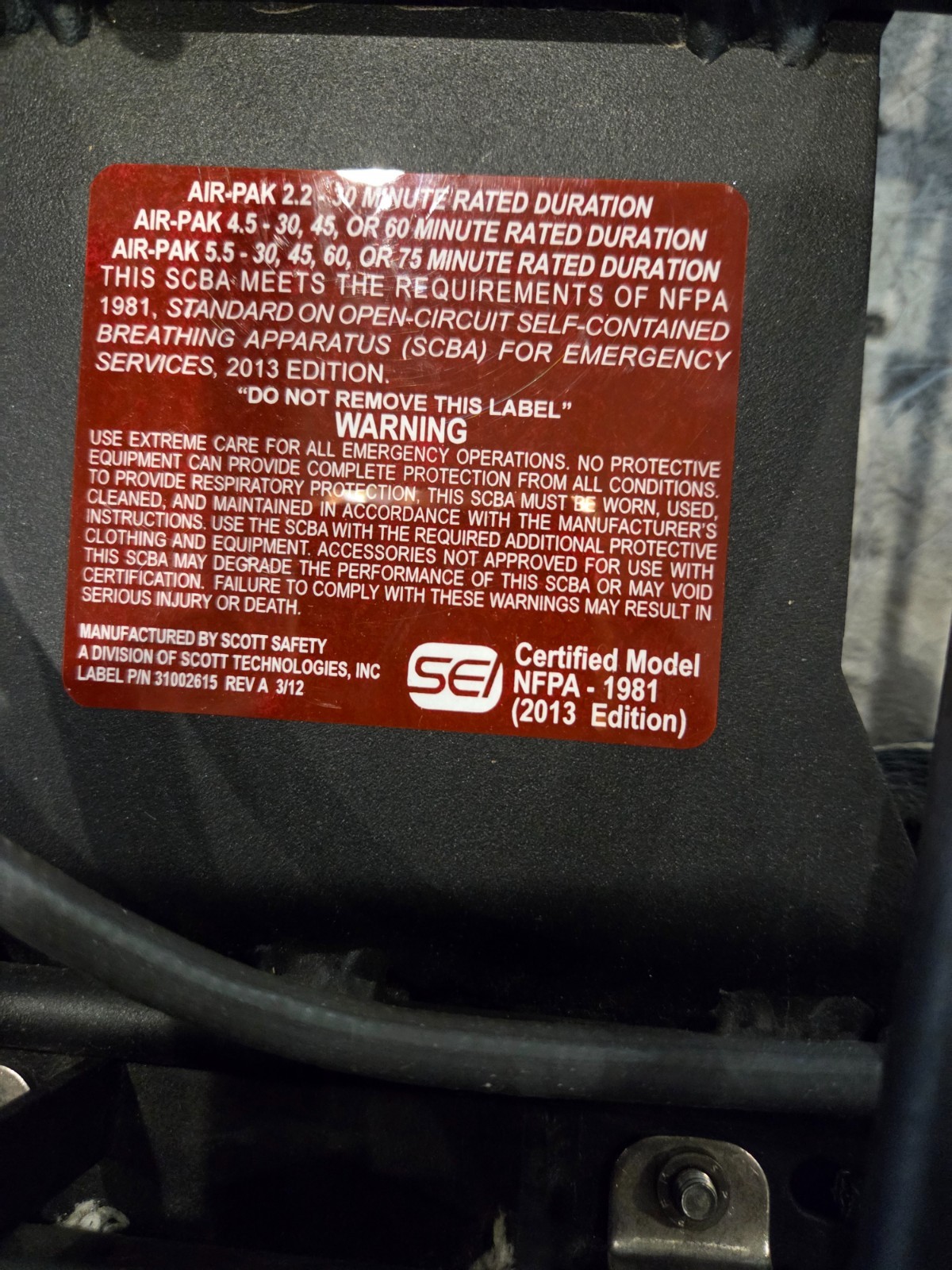 Scott AP75 Air-Pak 4.5 SCBA, 2013 NFPA, EZ Flow Quick Disconnect Regulator, EBSS
