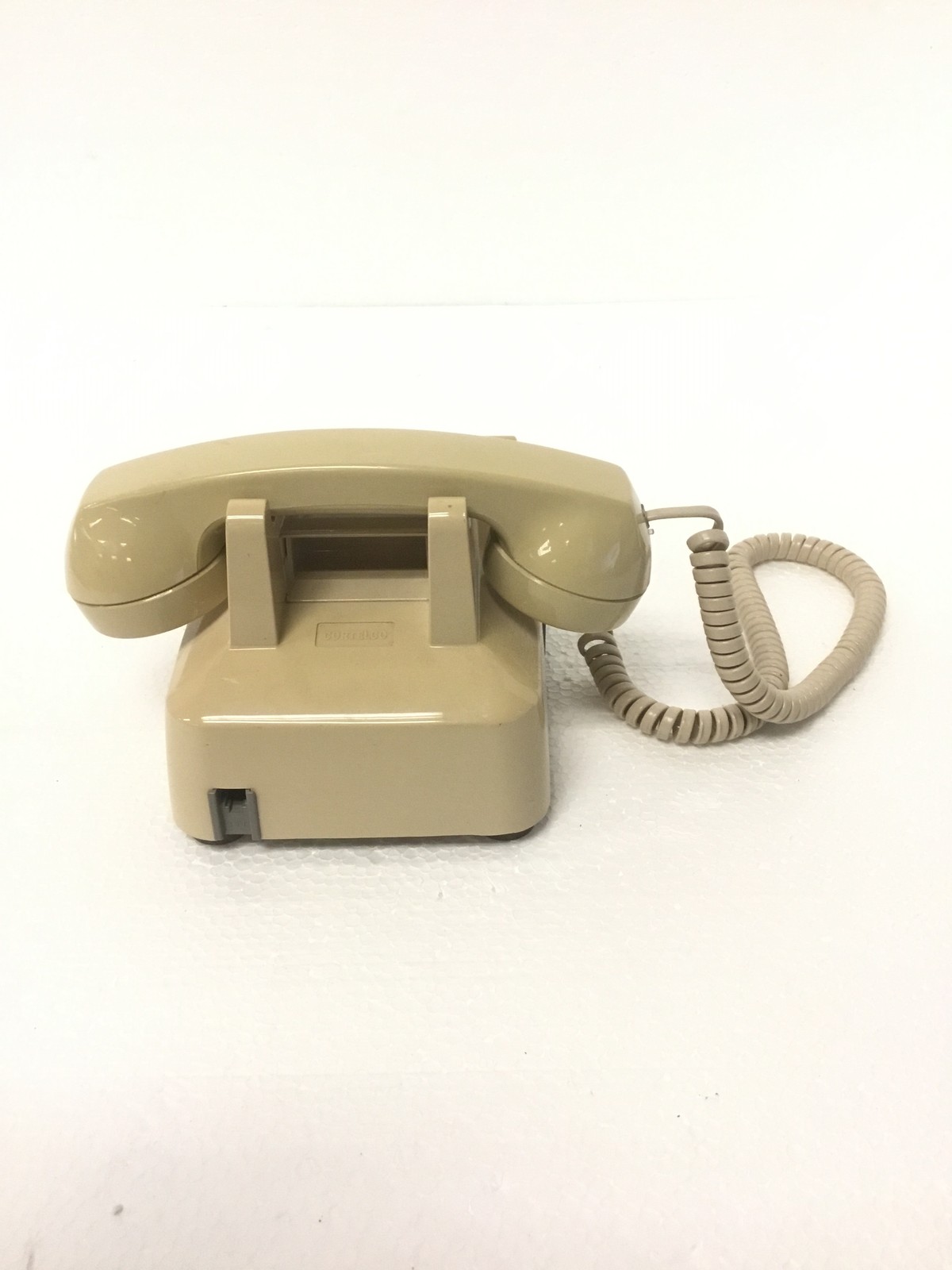 Cortelco Corinth 250044_MBA-20M11-99 EK Beige Corded Desk Phone w/ Handset