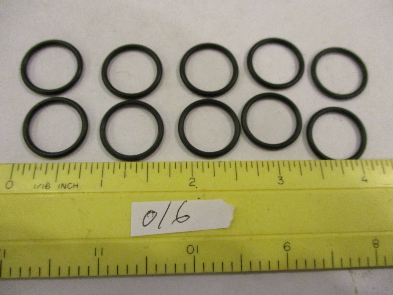 016 O-ring. 5/8″ ID x 3/4″ OD x 1/16″ thick. Buna-70. Quan 10.