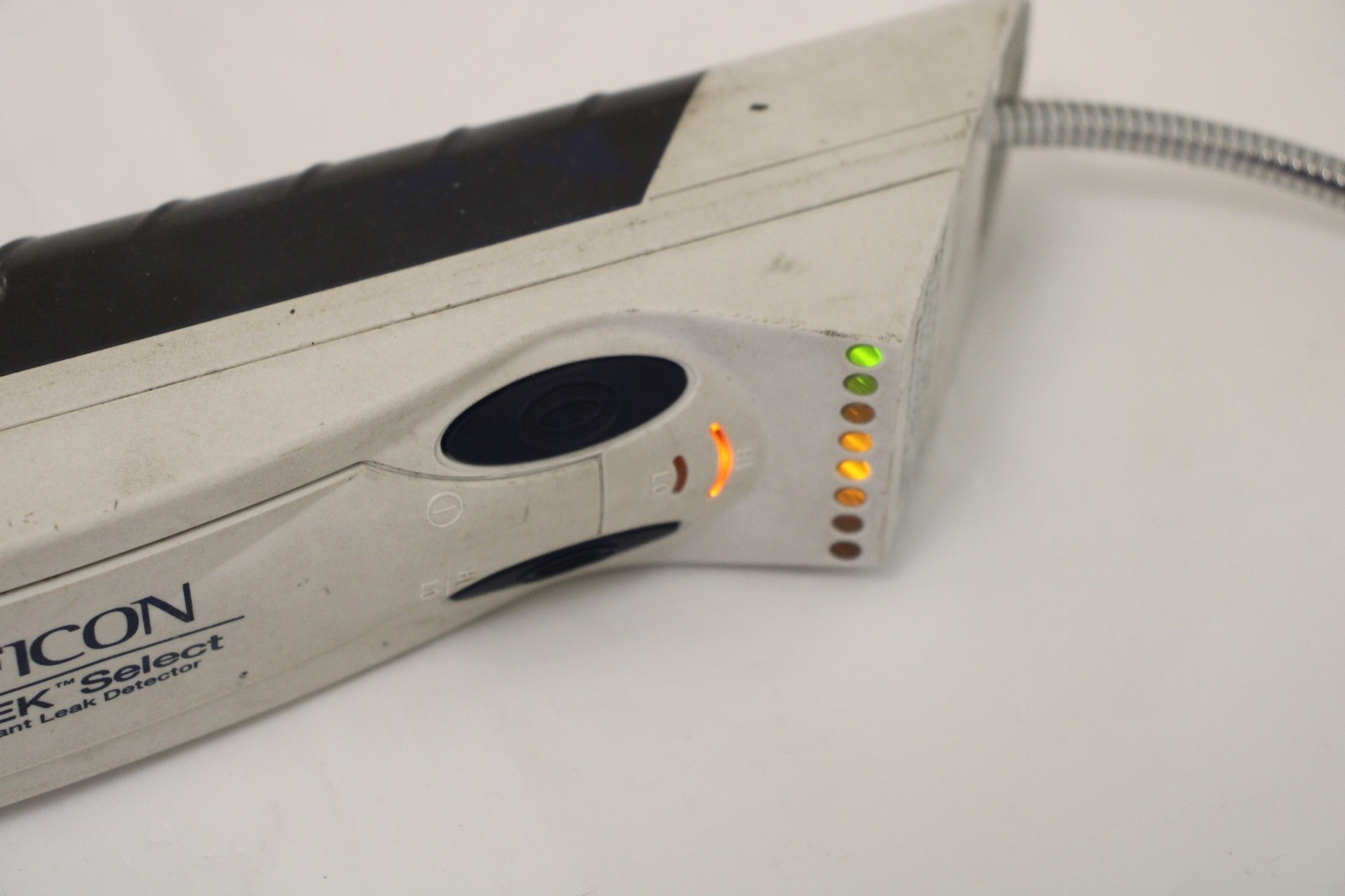 INFICON D-TEK Select Refrigerant Leak Detector with CASE “TESTED WORKING”