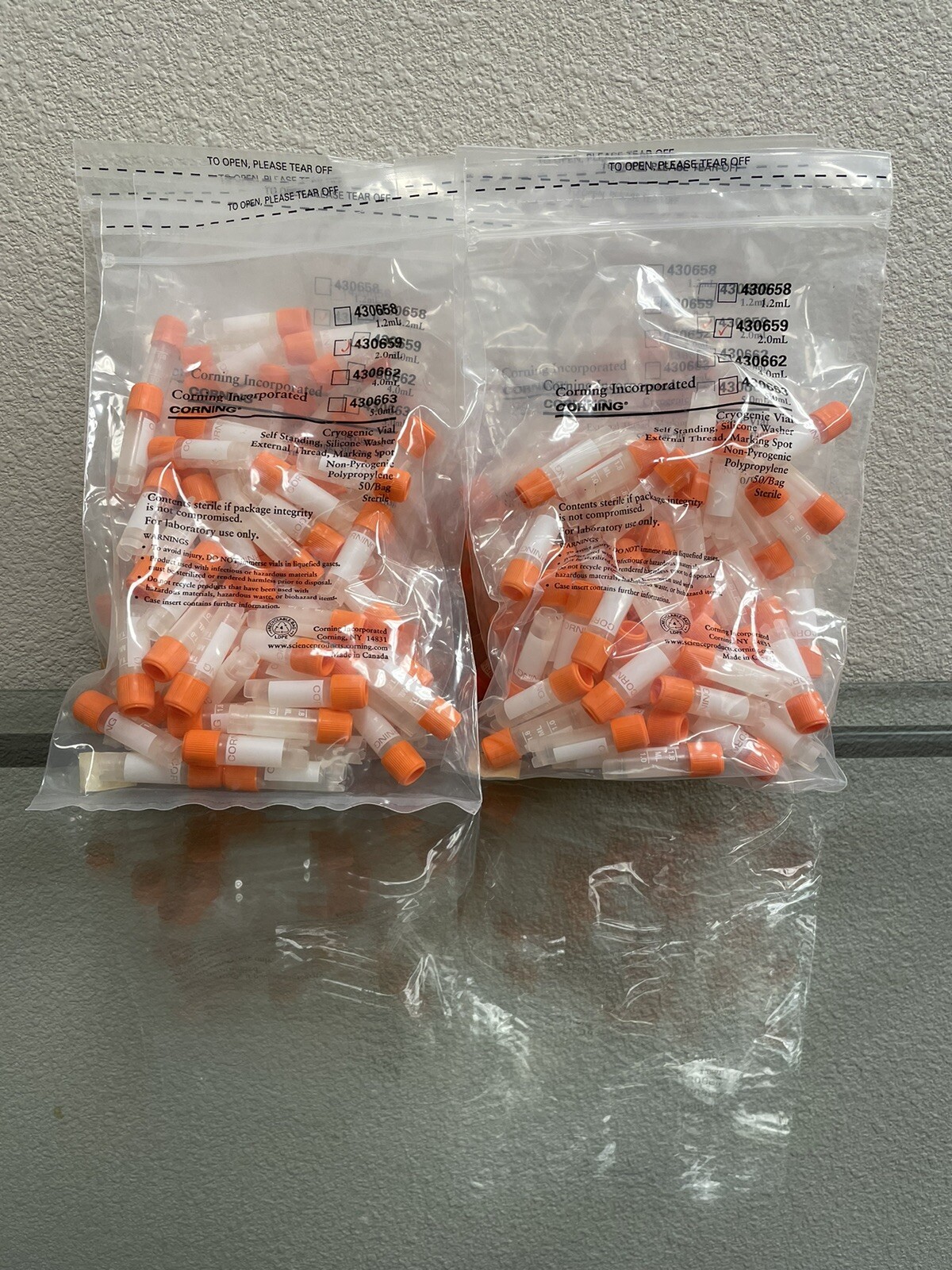 Corning 430659 Cryogenic Vials, External Thread, Self Standing, 8 Packs Of 50