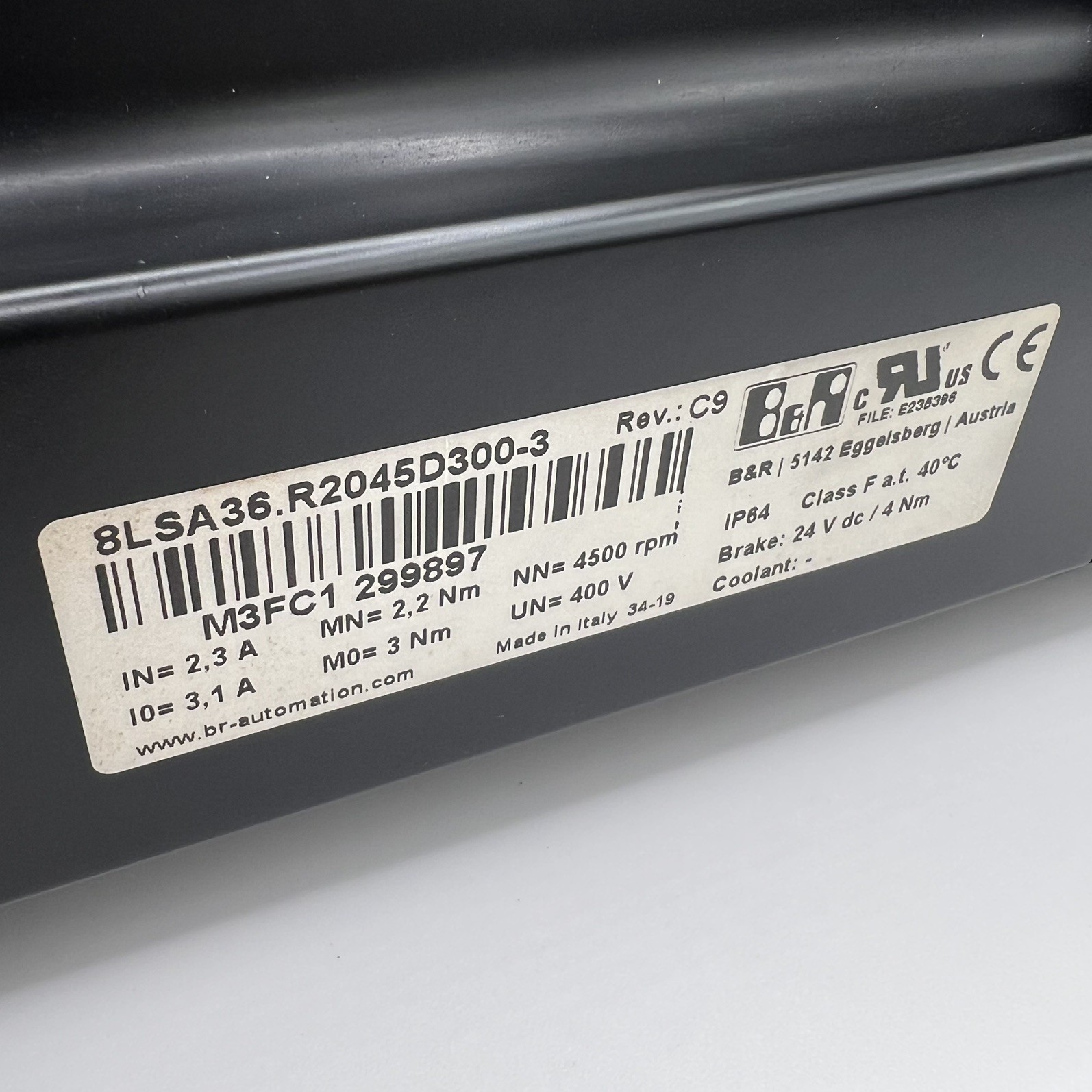 B&R 8LSA36.R2045D300-3 Synchronous Servo Motor 8LSA36R2045D3003 Servomotor 3PH