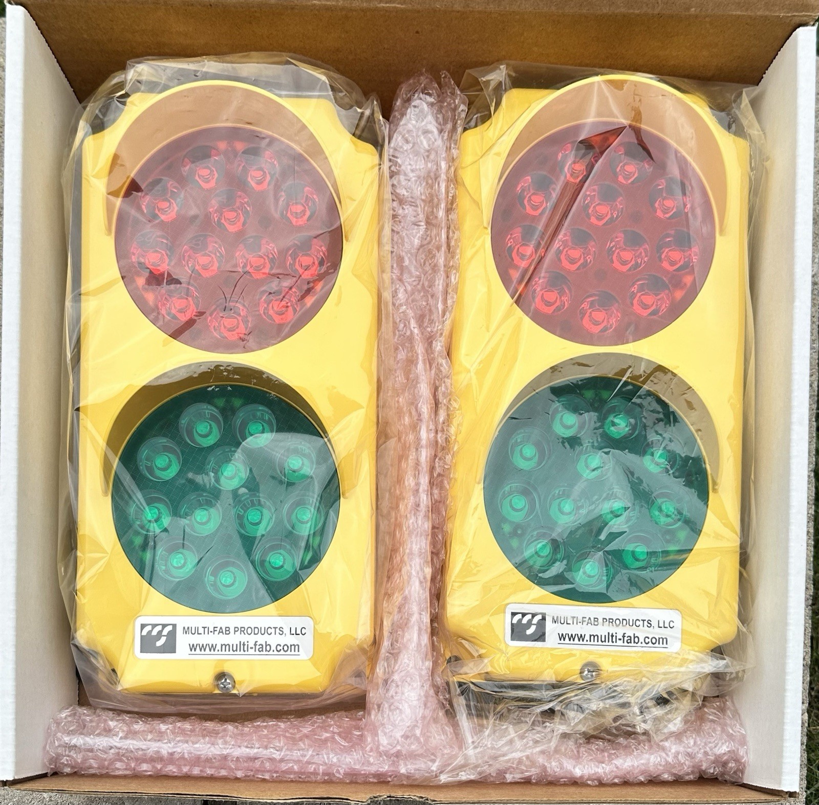 MFE-0022-Y LED Stop & Go Communication Package 110V-130V AC MULTI-FAB PRODUCTS
