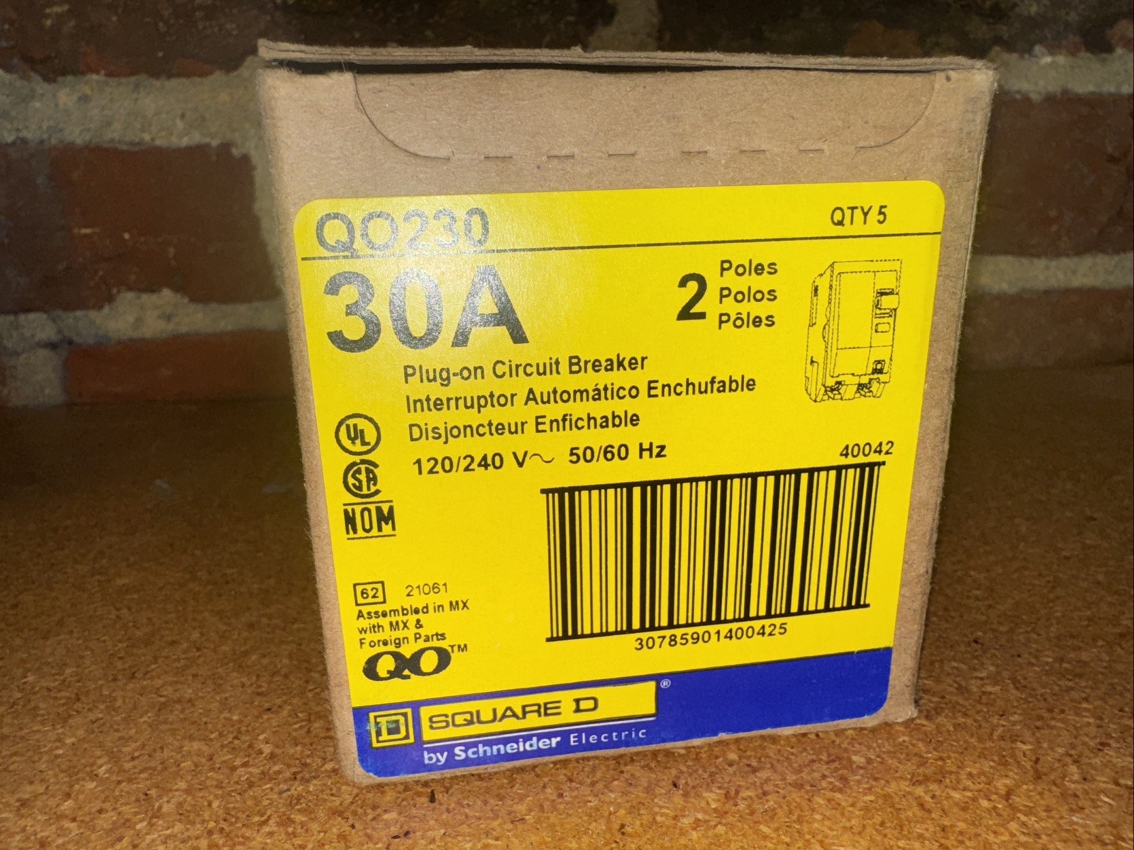 (5pc) Sqare D QO230 Plug-On Circuit Breaker 2-Pole, 30a