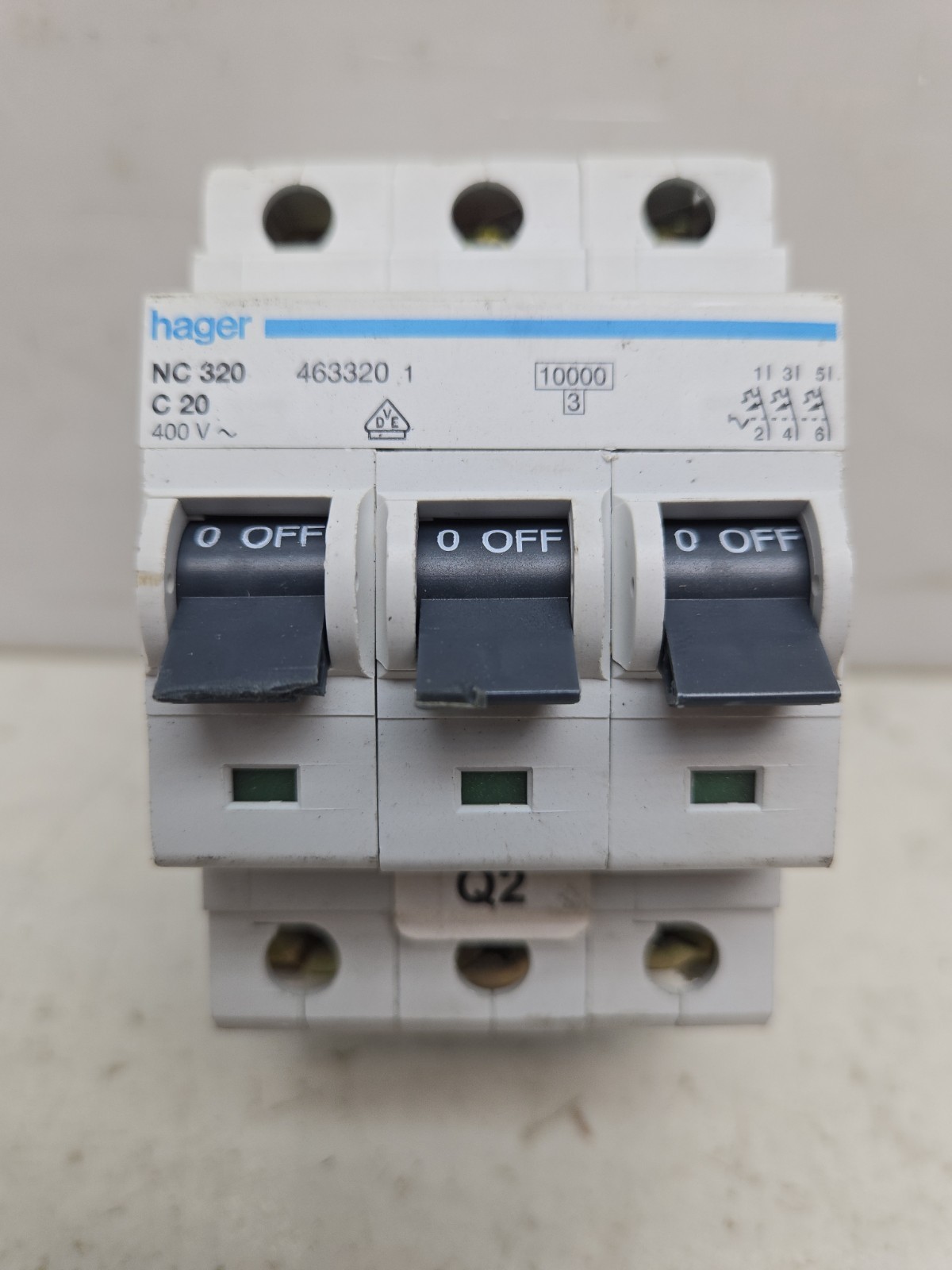 Mixed Lot of 10 2P 3P Pole Miniature Circuit Breaker Mix of 3 to 20 Amp See Pic