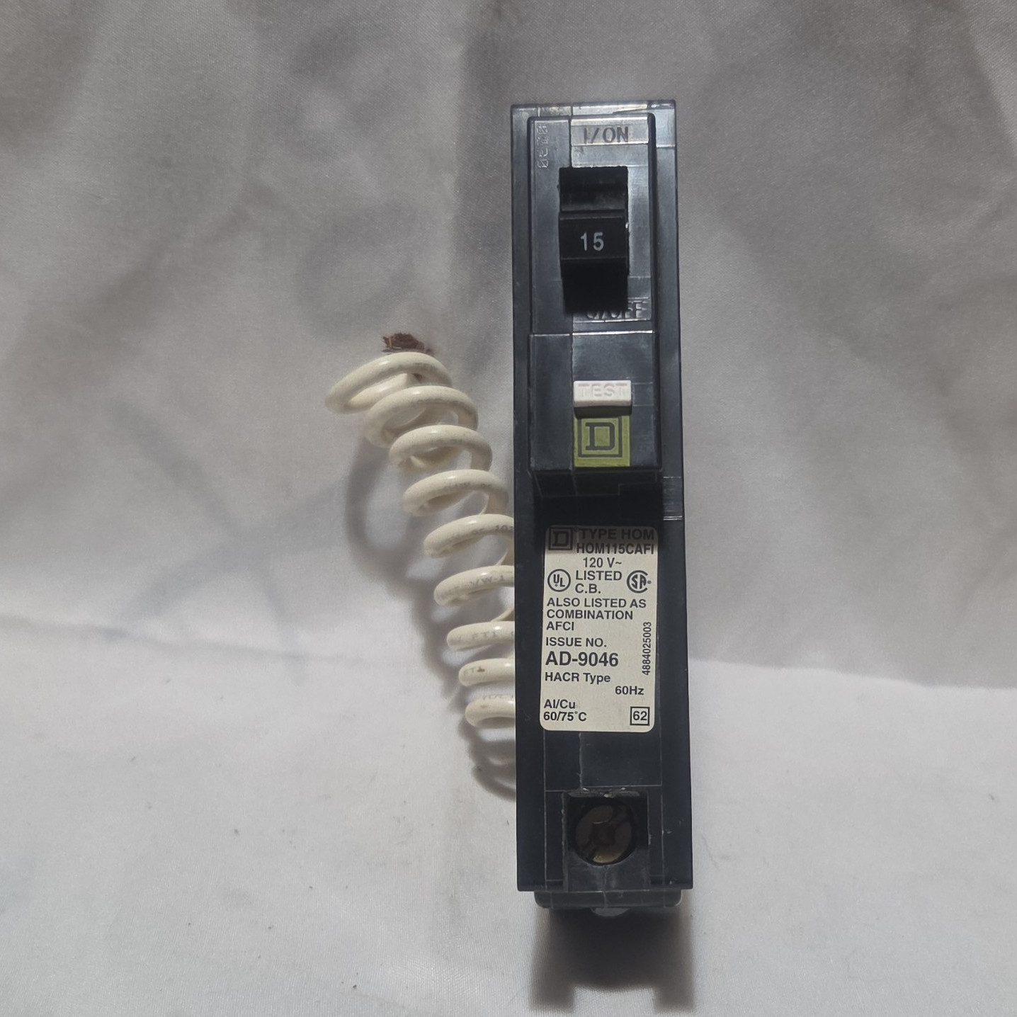 Square D HOM115CAFI 15A 120V 1-Pole Plug-In AFCI/GFI Breaker w/ Pigtail