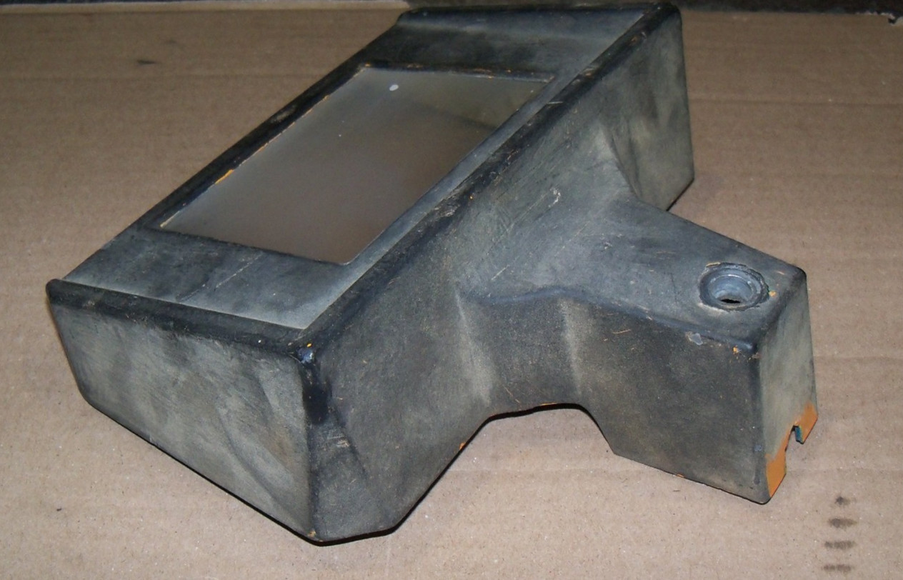 Vintage Delta Triple Duty 7″ Bench Pedestal Grinder Eye Shield Guard Light Cover