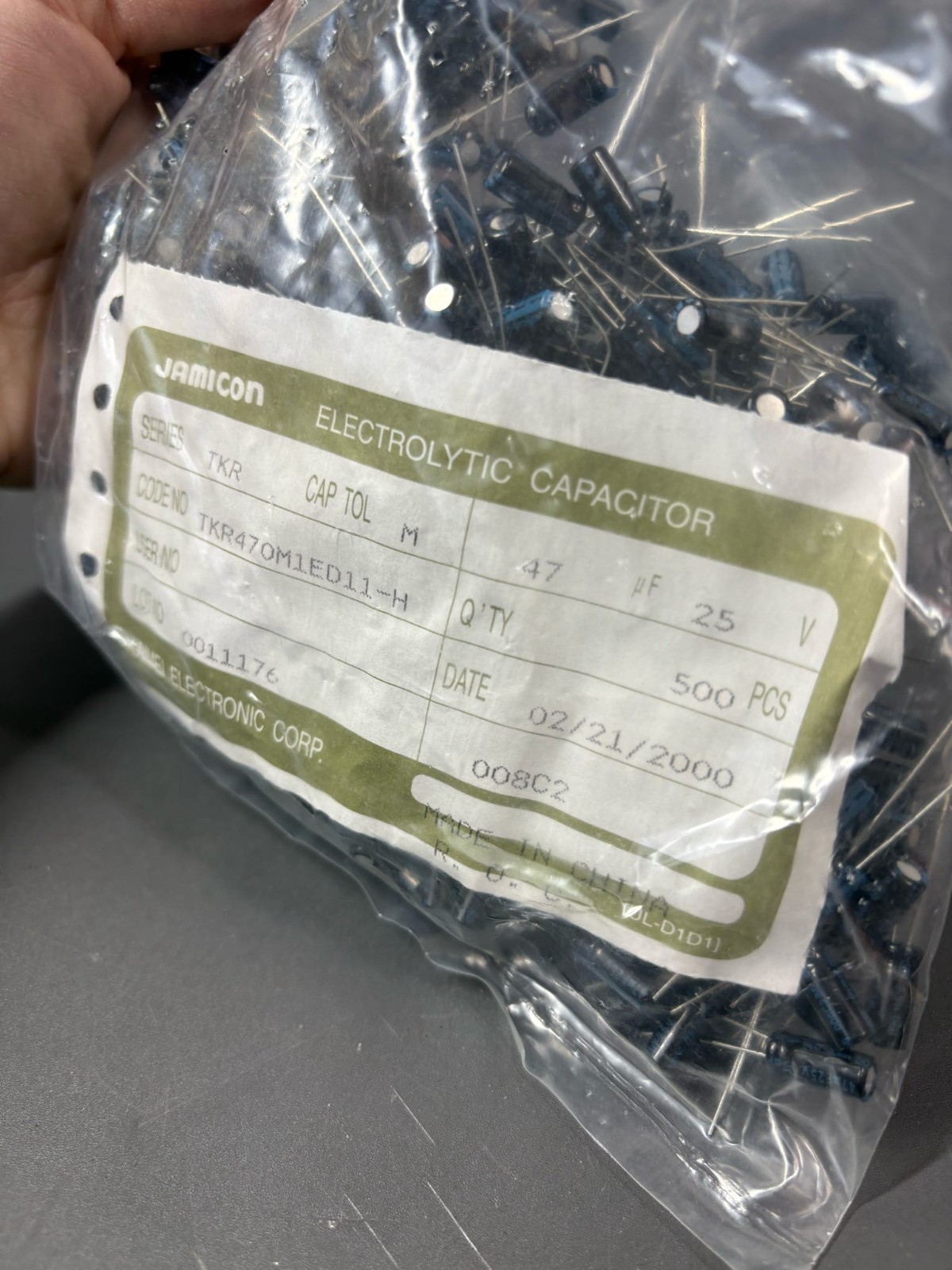 500pcs Jamicon 47uF 25V Electrolytic Capacitors TKR470M1ED11-M Radial 105°C