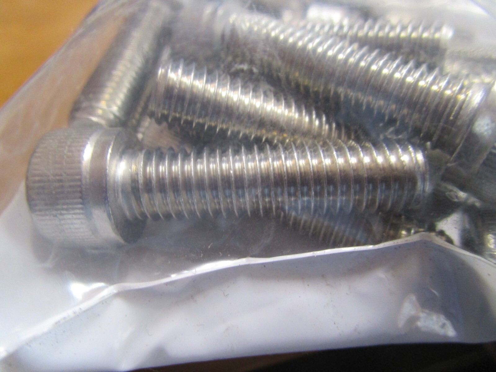 M8-1.25 x 30mm ISO 4762/DIN 912 Hex A2-70 StainlessSteel Socket Cap Screw QTY 25