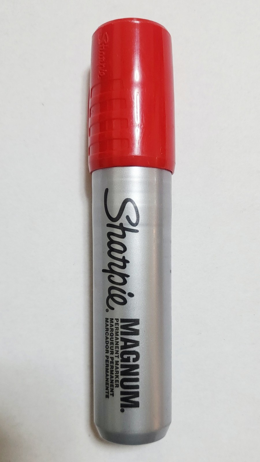 Sharpie MAGNUM MARKERS Chisel Tip BLACK or Red