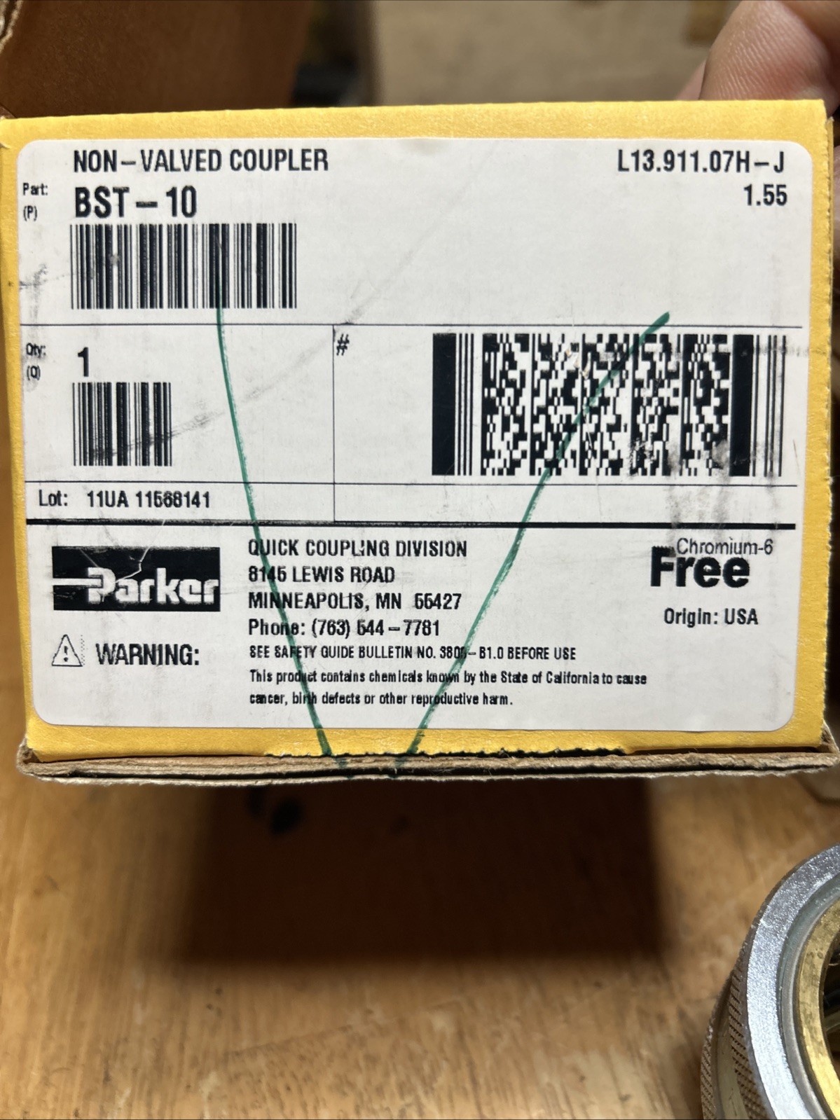 Parker BST-10 Quick Connect 1 1/4″X 1 1/4″ FNPT 1700 PSI Quick Coupler