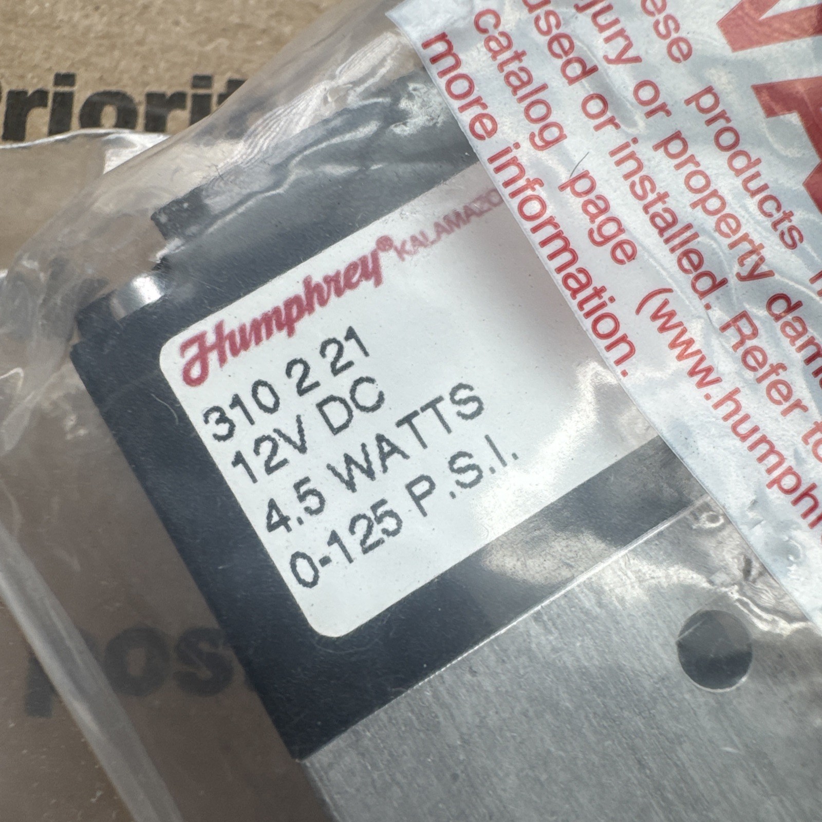 New 310-2-21 -12VDC Humphrey Single Solenoid Valve 3-Port 2-Position 1/8″ NPTF