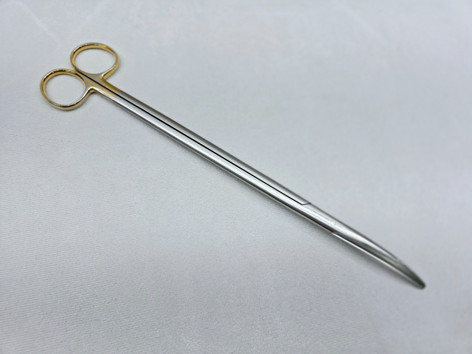 V. Mueller CH2008 Vital Metzenbaum Dissecting Scissors 12″ – Ultrasonic Cleaned