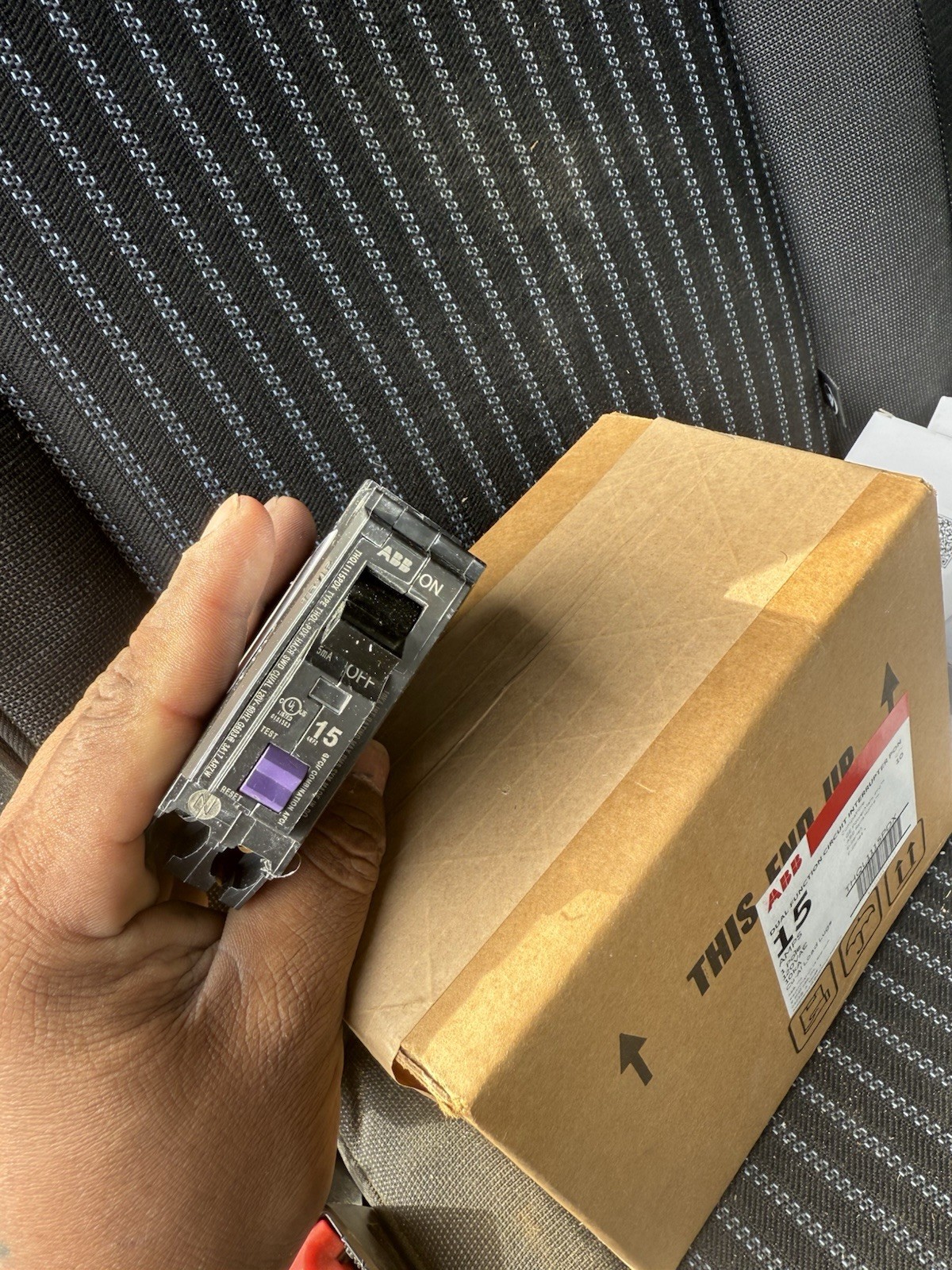 10PCS ABB THQL1115PDF Dual Function Circuit Breaker 15A 1-Pole AFCI GFCI GE