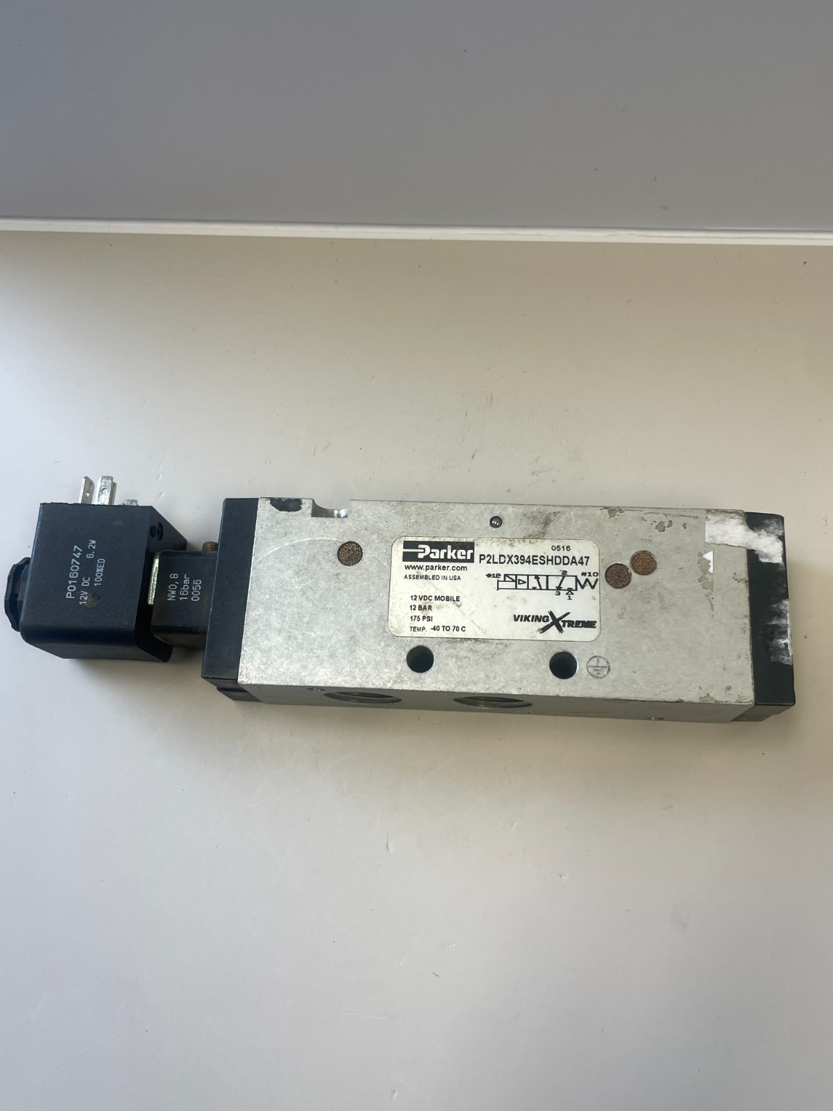 Parker P2LDX394ESHDDA47 REMOTE AIR PILOT OPERATED VALVE