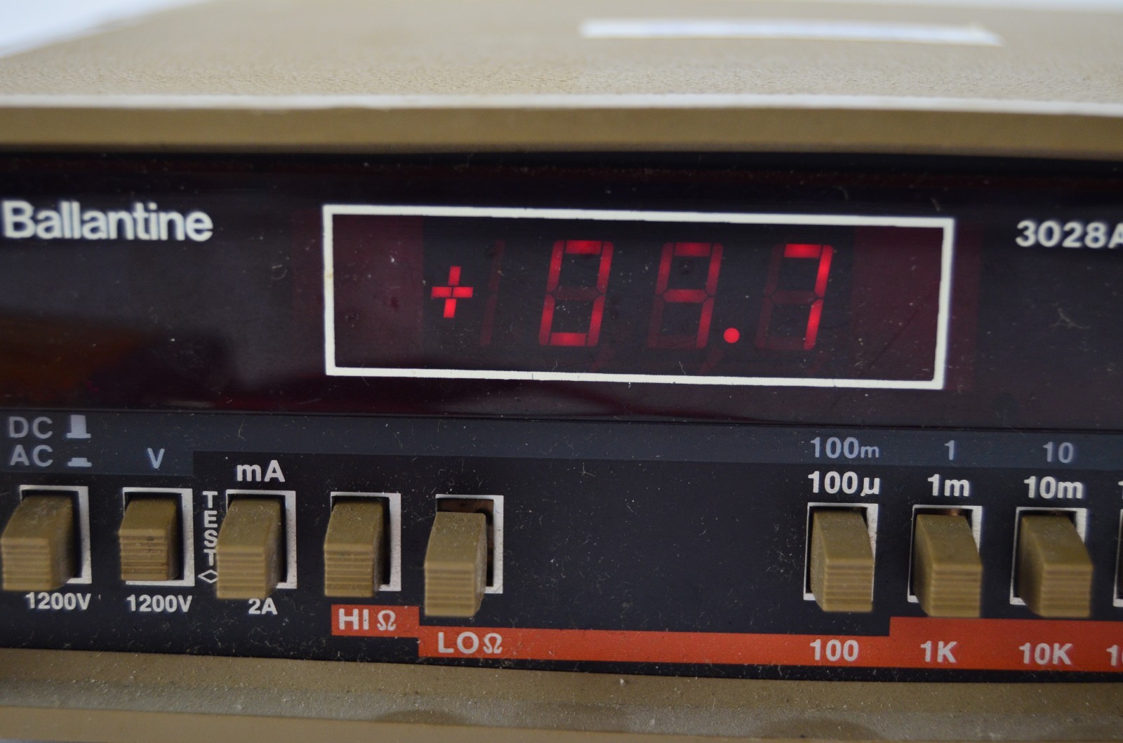 Ballantine 3028A Digital Multimeter 0-1000V DC & 0-750V AC 10 µA to 10 A