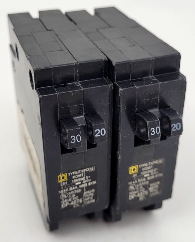 Lot of 2 – HOMT3020 Square D 20 Amp Circuit Breaker – Next Day Option