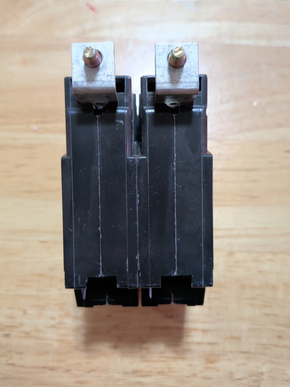 GE THQB2130 30 Amp 2 Pole 120/240V Circuit Breaker