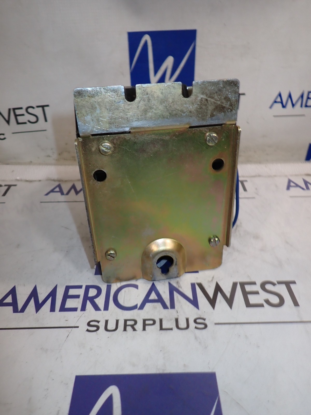 Furnas Definite Purpose Contactor 42HF108804 120A 600V 48VDC 75D73251U Coil