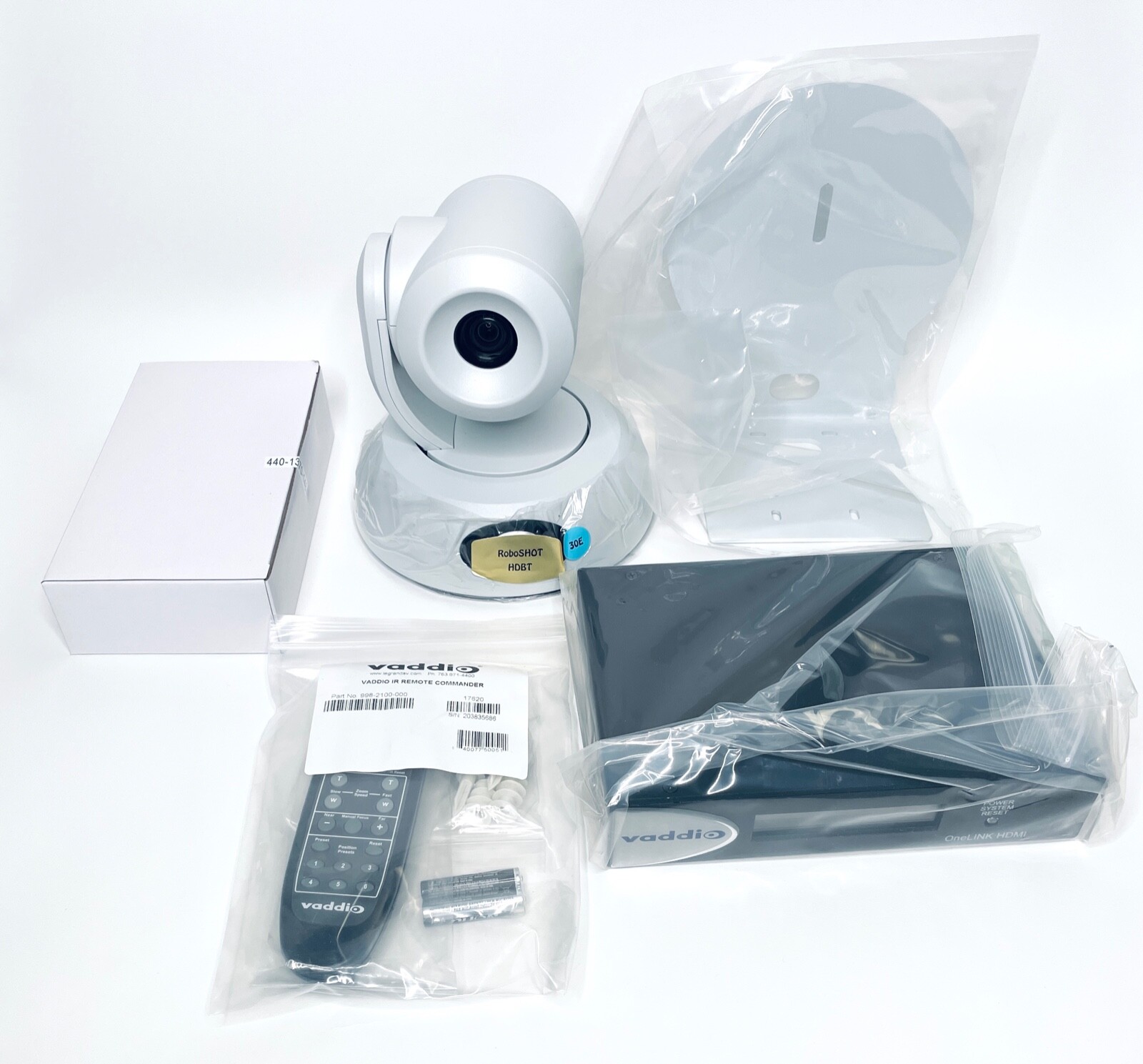 VADDIO RoboSHOT 30E HDBT OneLINK HDMI System 999-99630-100W (White) OPEN BOX
