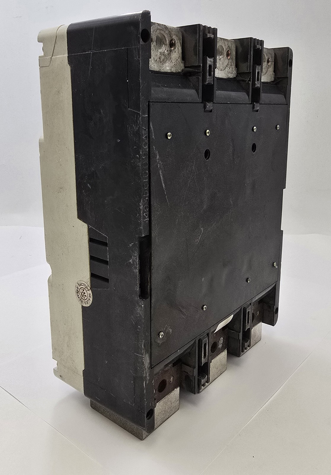 Westinghouse LD3600F Bolt On Circuit Breaker 400A 600VAC 250VDC 3P LT3400T