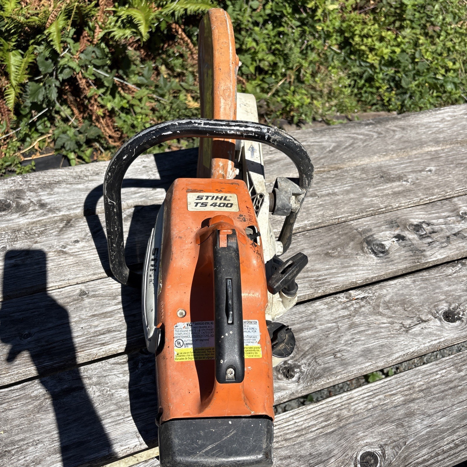 STIHL TS 400 Gasoline Handheld Cut-Off Concrete Saw, 14 in Max Blade Works Well