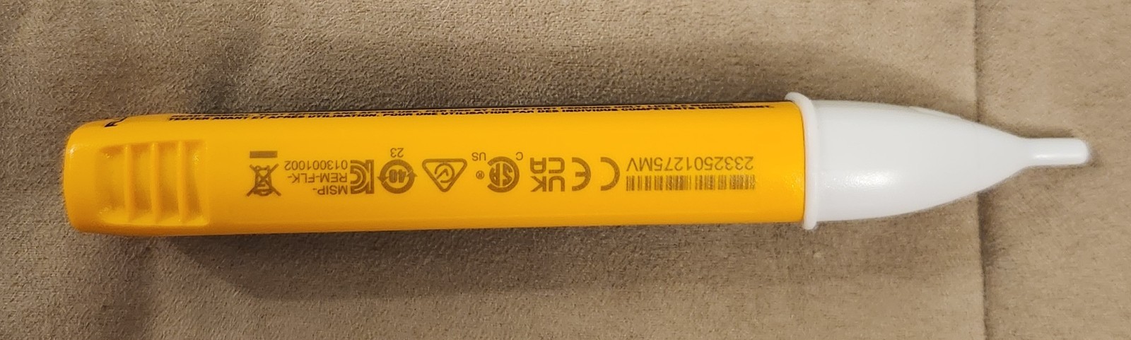 FLUKE VoltAlert 1LAC II – Non Contact LED Display 0-1000V Voltage Tester