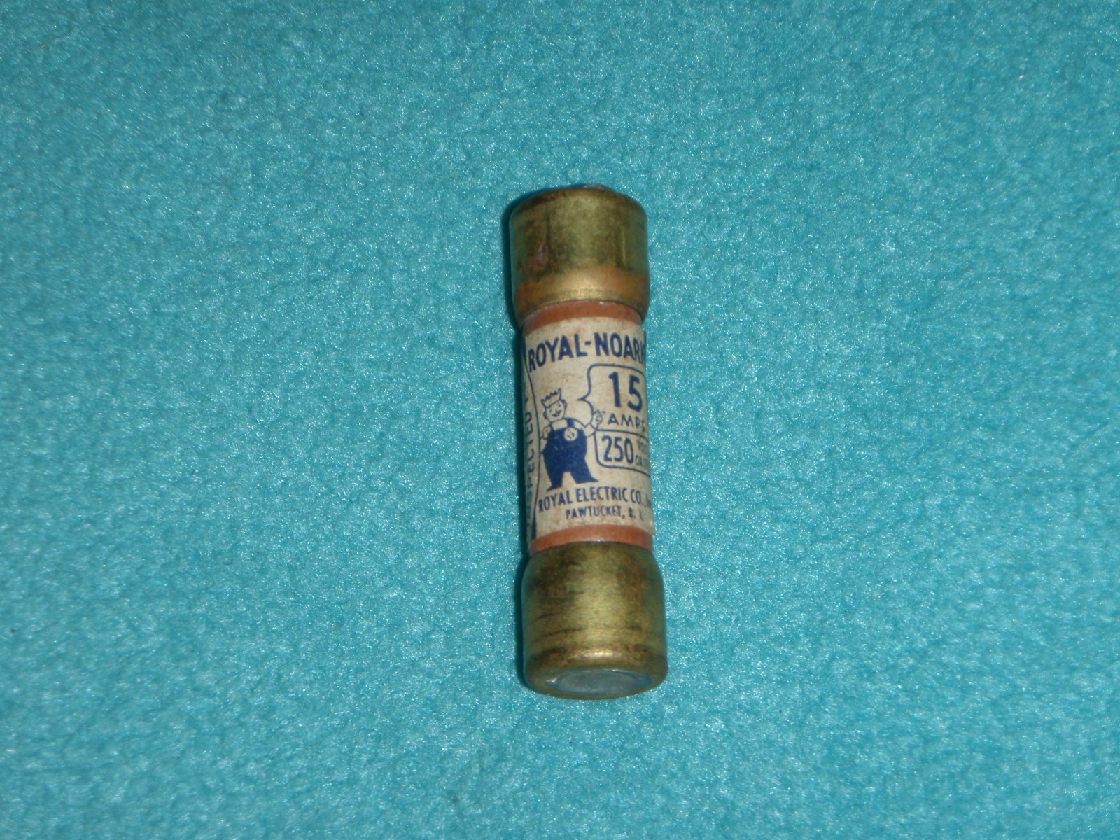 ROYAL-NOARK 15AMP 250V OR LESS PP-58 FUSE